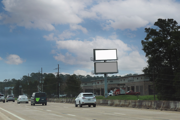 Hwy 105 SS 0.4mi E/O Sapp F/W - 3