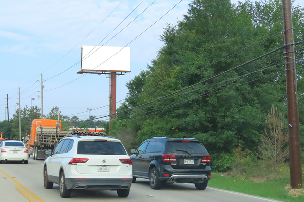Atascocita NS 0.1mi E/O Will Clayton F/E - 2