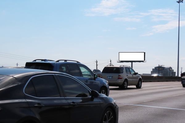 I-45 North Frwy ES 200ft S/O Little York F/N - 1
