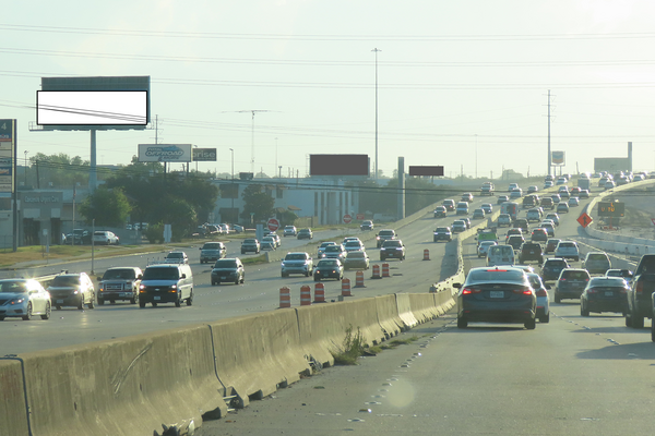 I-610 South Loop NS 325ft E/O Knight F/W - 1