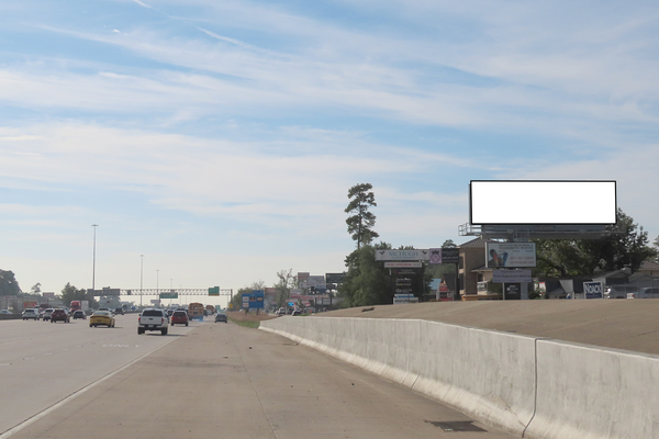 I-45 North Frwy WS 0.6mi S/O Woodlands Parkway F/N - 2