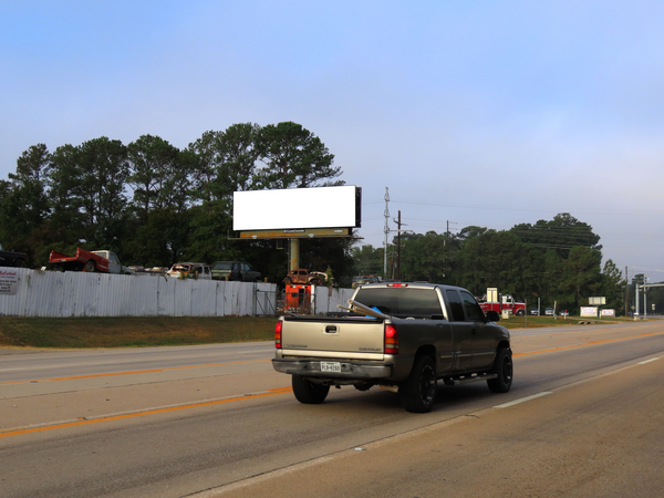 Loop 336N SS 0.7mi E/O First St F/E - 1
