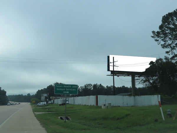 Loop 336N SS 0.7mi E/O First St F/W - 2