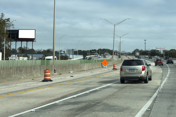 I-10 NS 1200ft E/O Cassat Ave F/W - 1