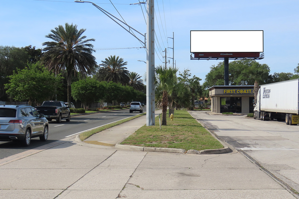 Mayport Rd WS 500ft N/O Bucanneer Trail F/N - 1