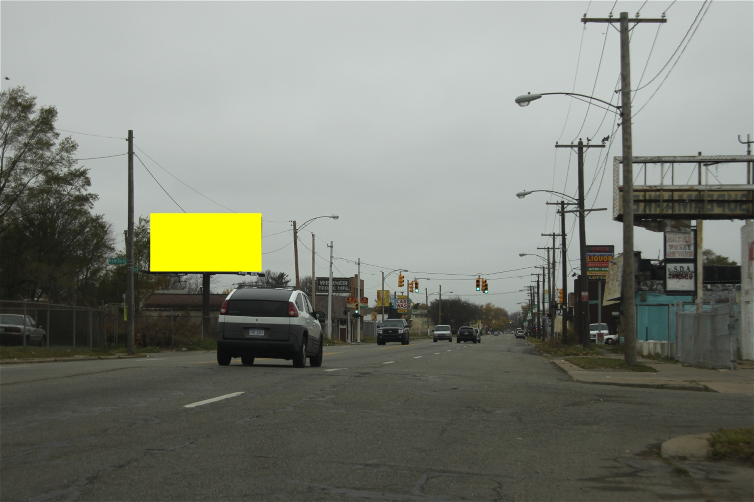 E. McNichols Rd W/O Hamburg St S/S