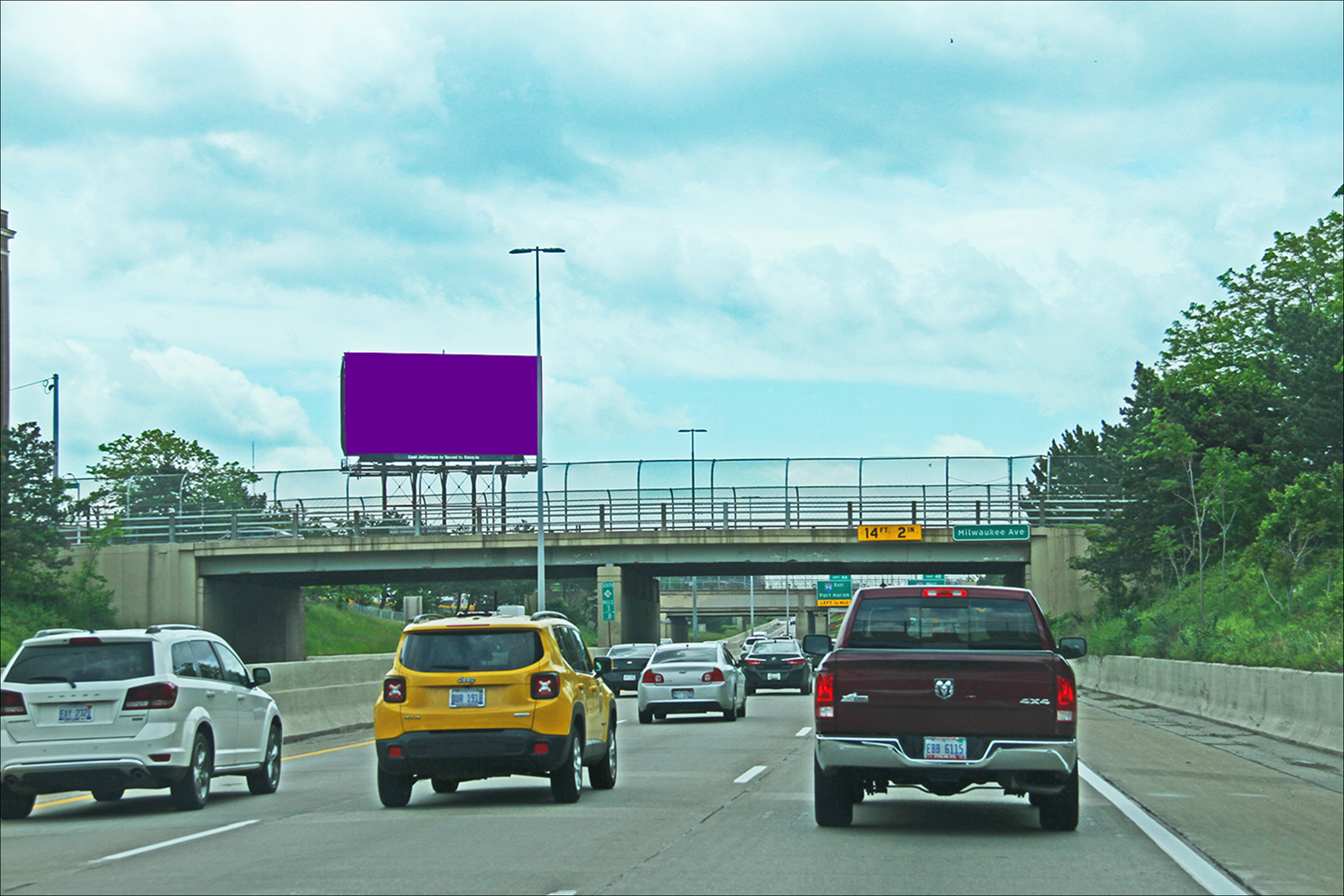 Lodge Fwy .4 mi N/O I-94 Fwy E/S