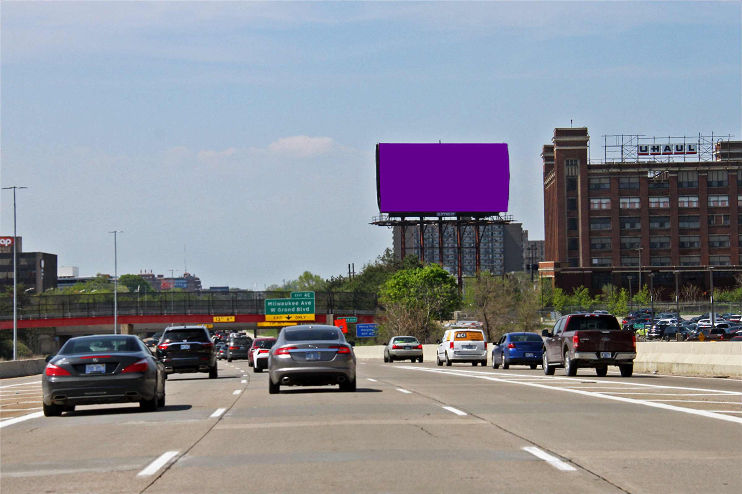 Lodge Fwy .4 mi N/O I-94 Fwy E/S