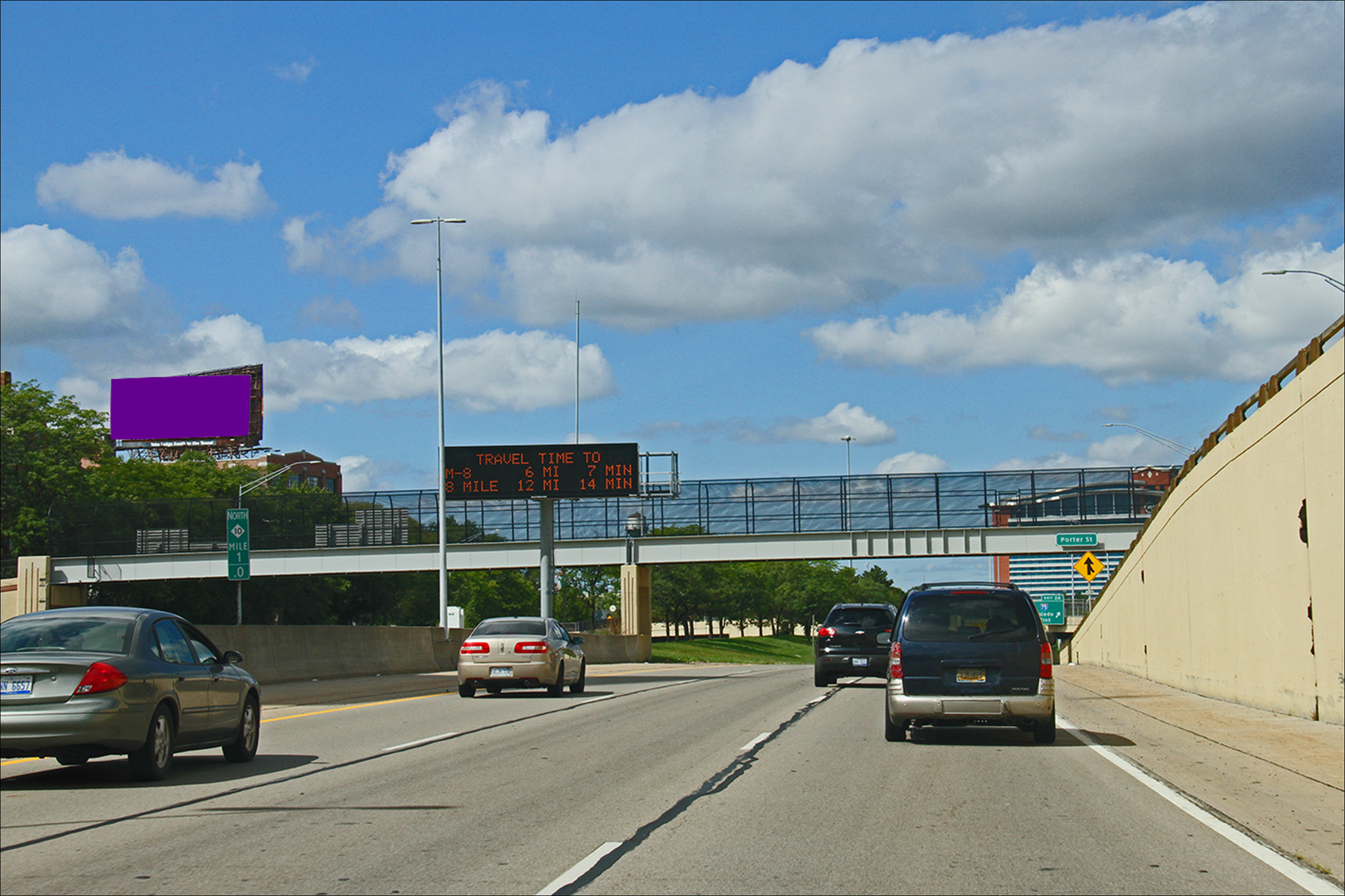 Lodge Fwy S/O Michigan Ave (US-12) W/S