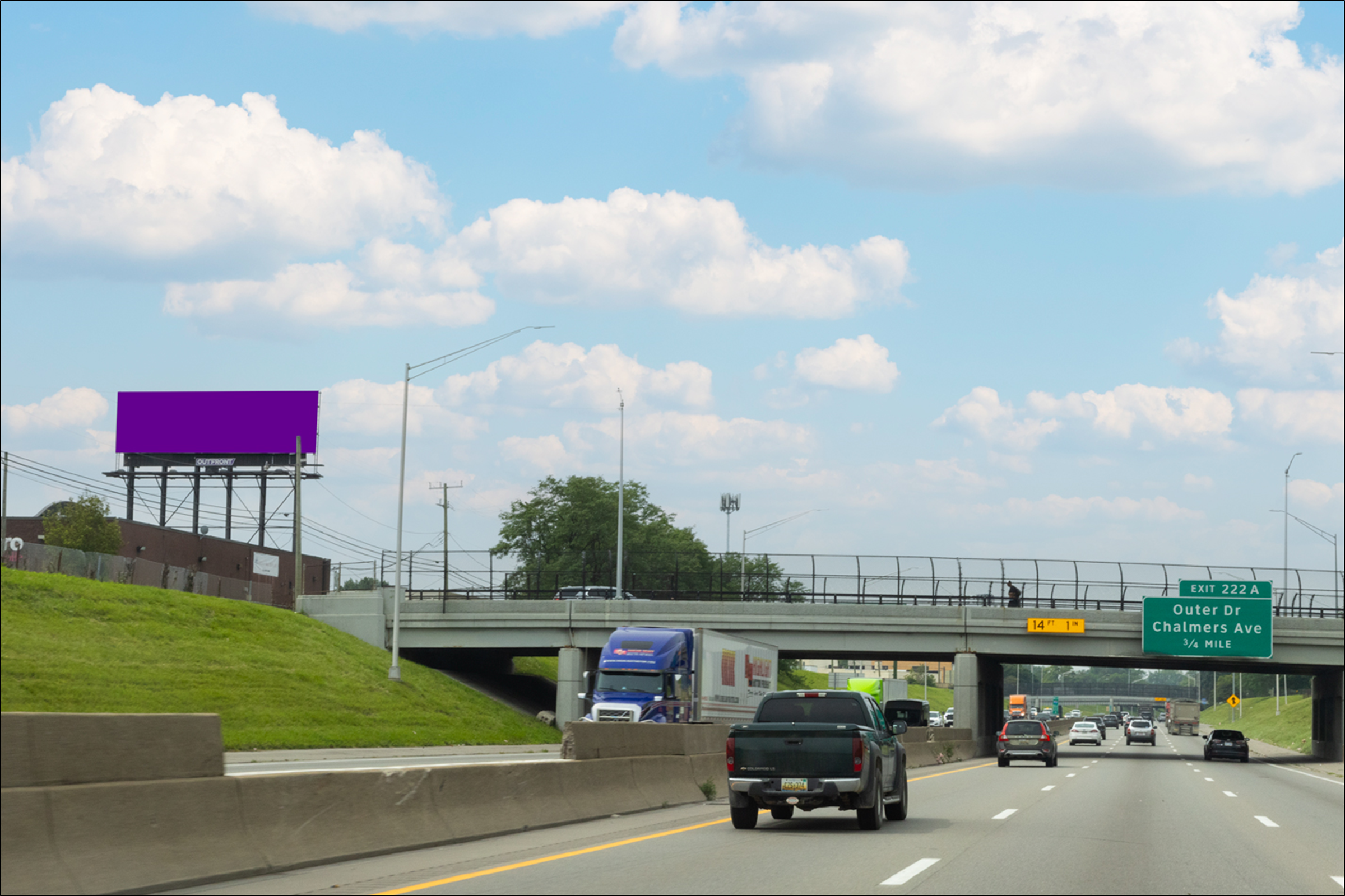 E. I-94 Fwy W/O Whittier Ave S/S