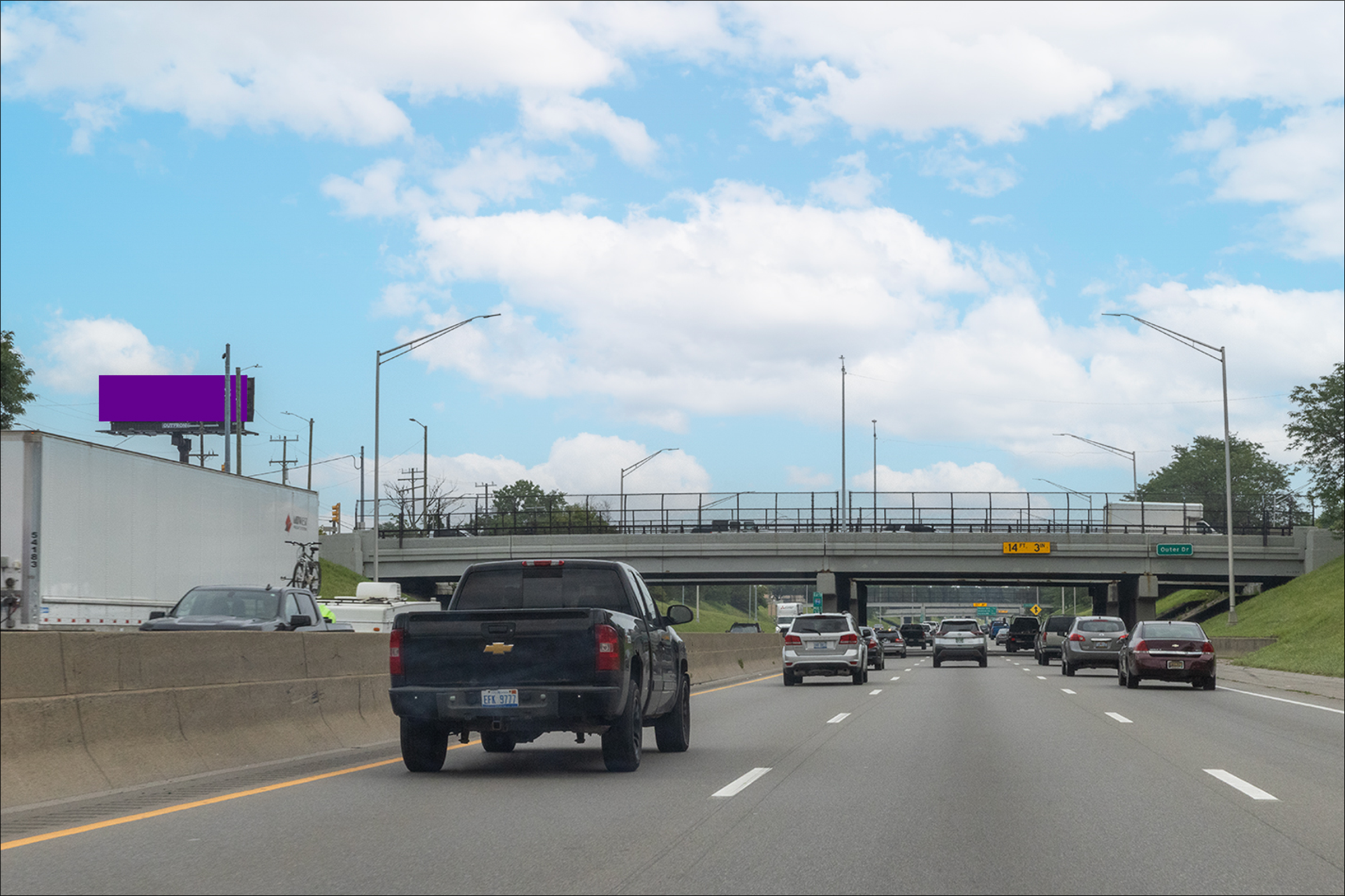 E. I-94 Fwy E/O Outer Drive N/S