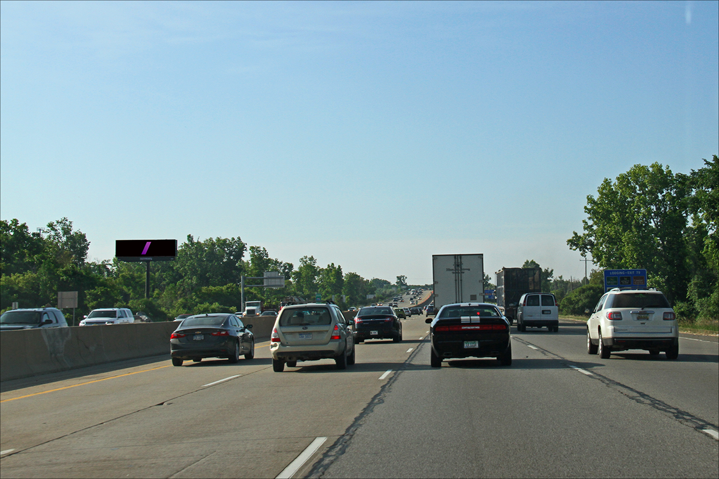 N. I-75 Fwy N/O Lapeer Rd E/S
