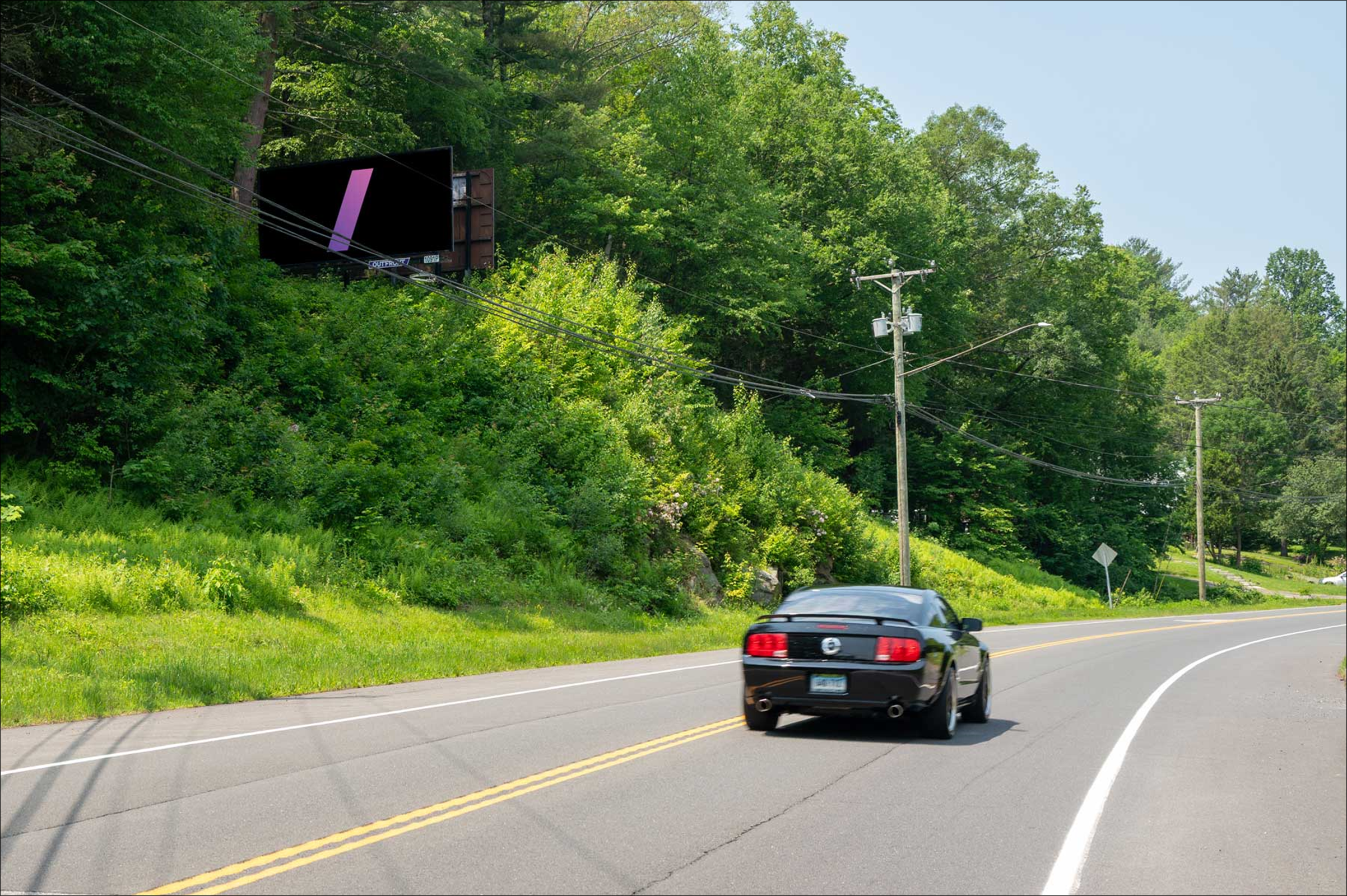 Rt 202 275 ft W/O Walnut St S/S