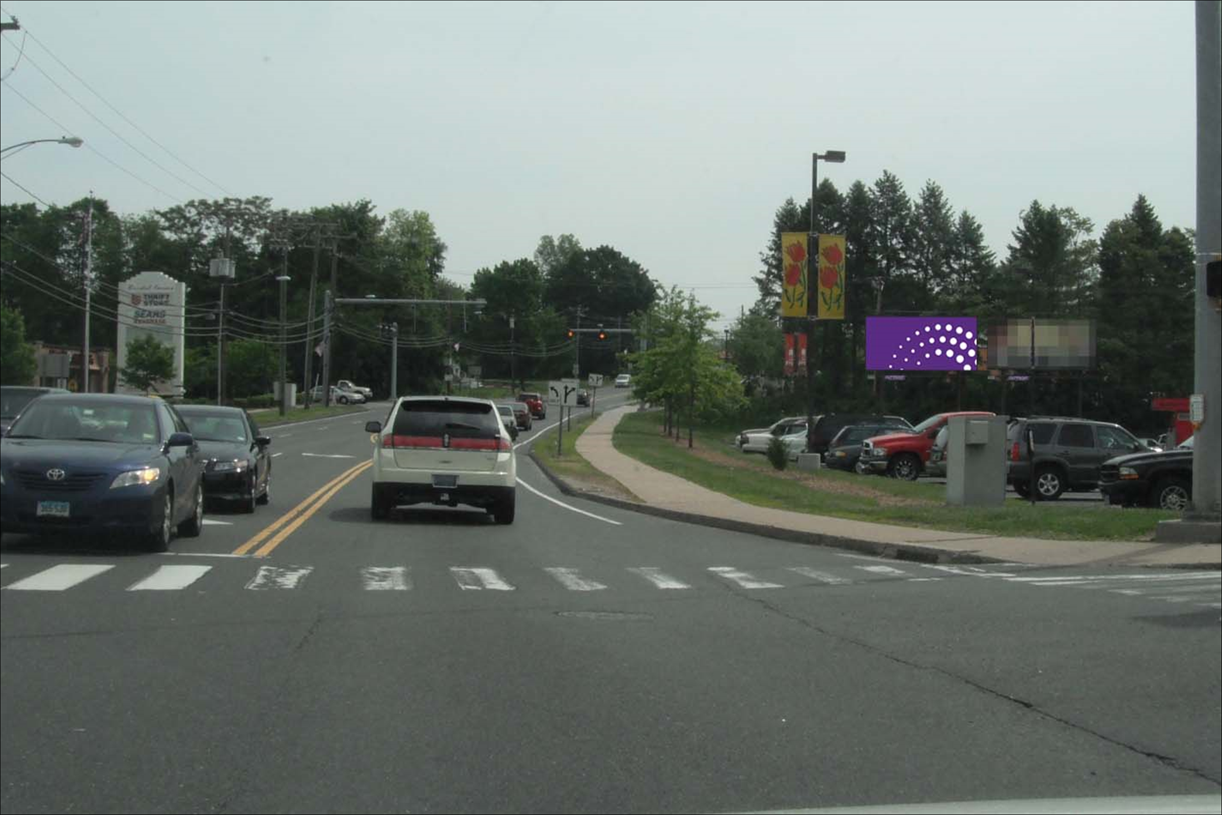 Farmington Ave 1500 ft E/O Stafford Ave S/S