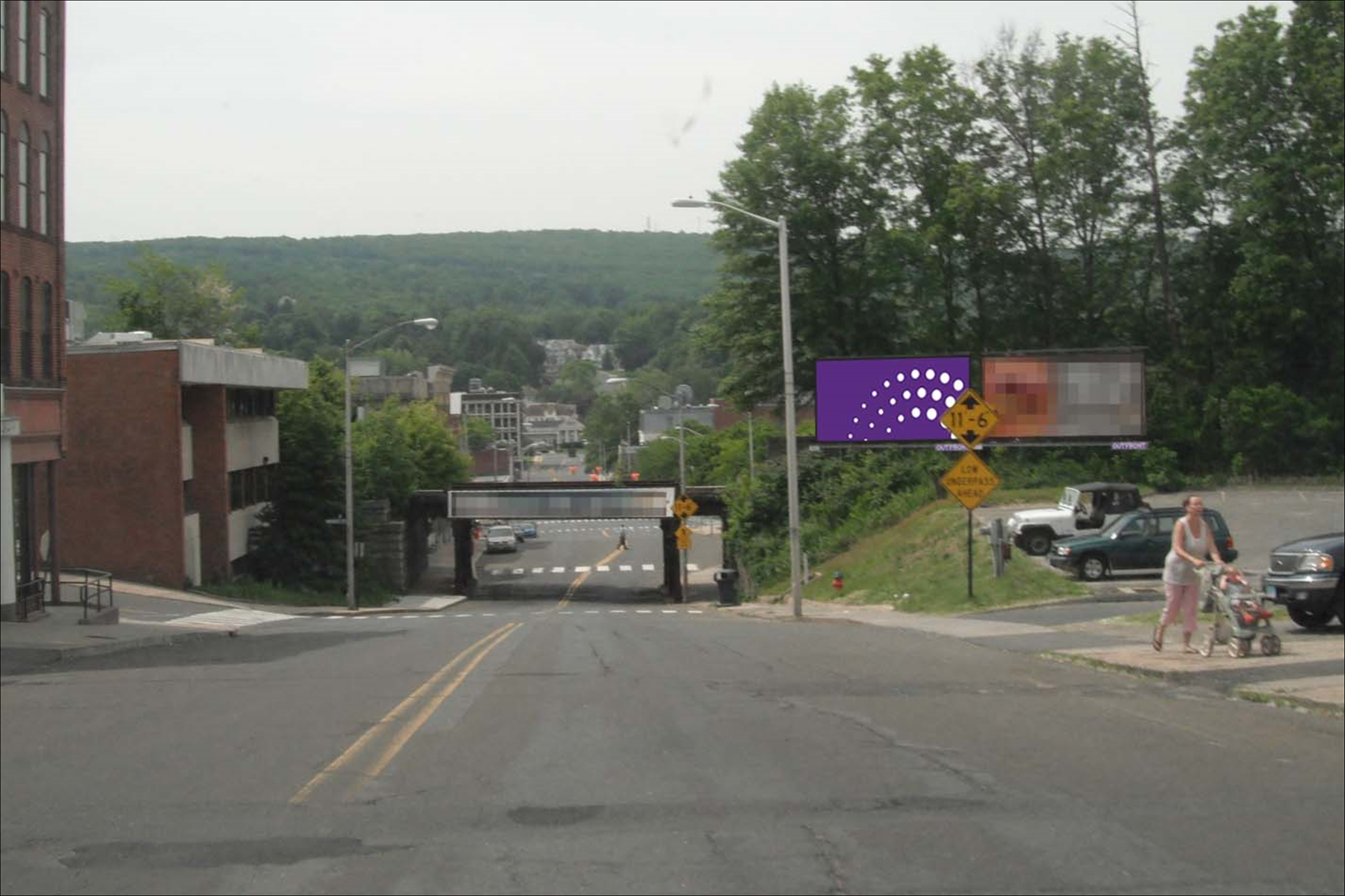 Main St 200 ft S/O High St W/S
