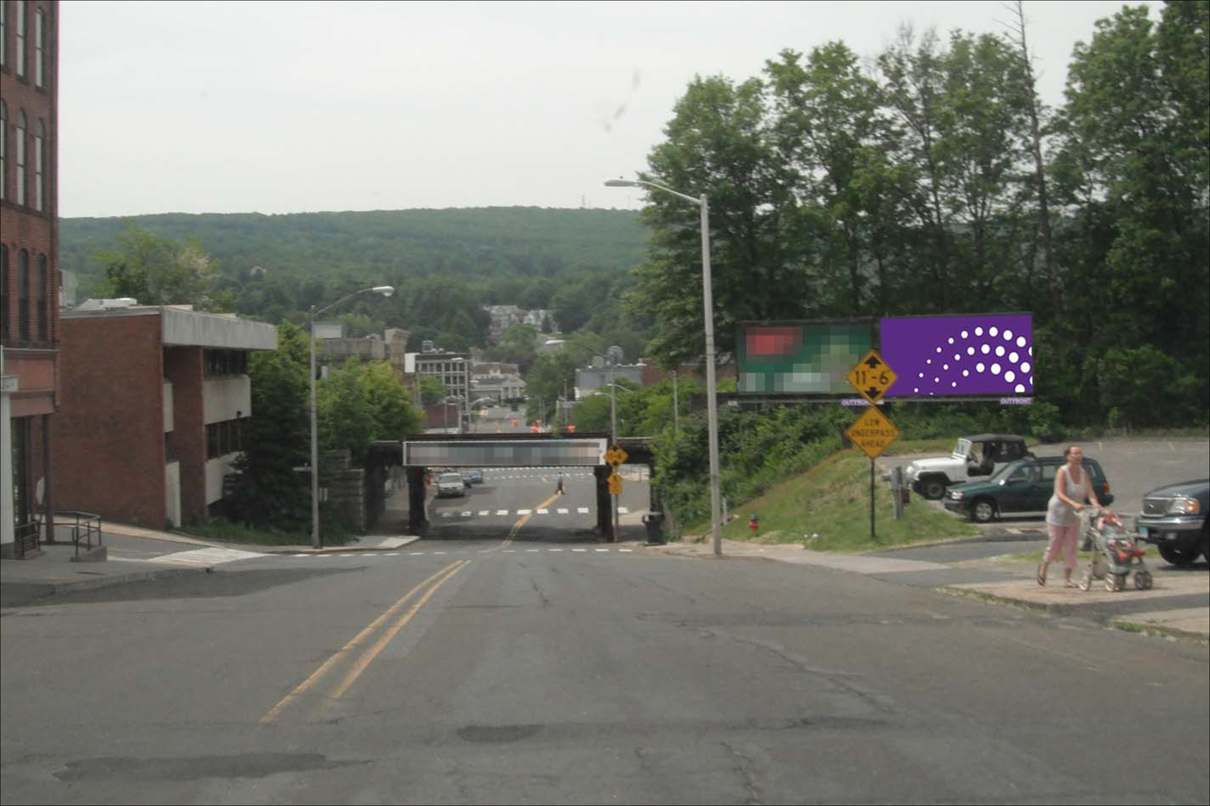 Main St 200 ft S/O High St W/S