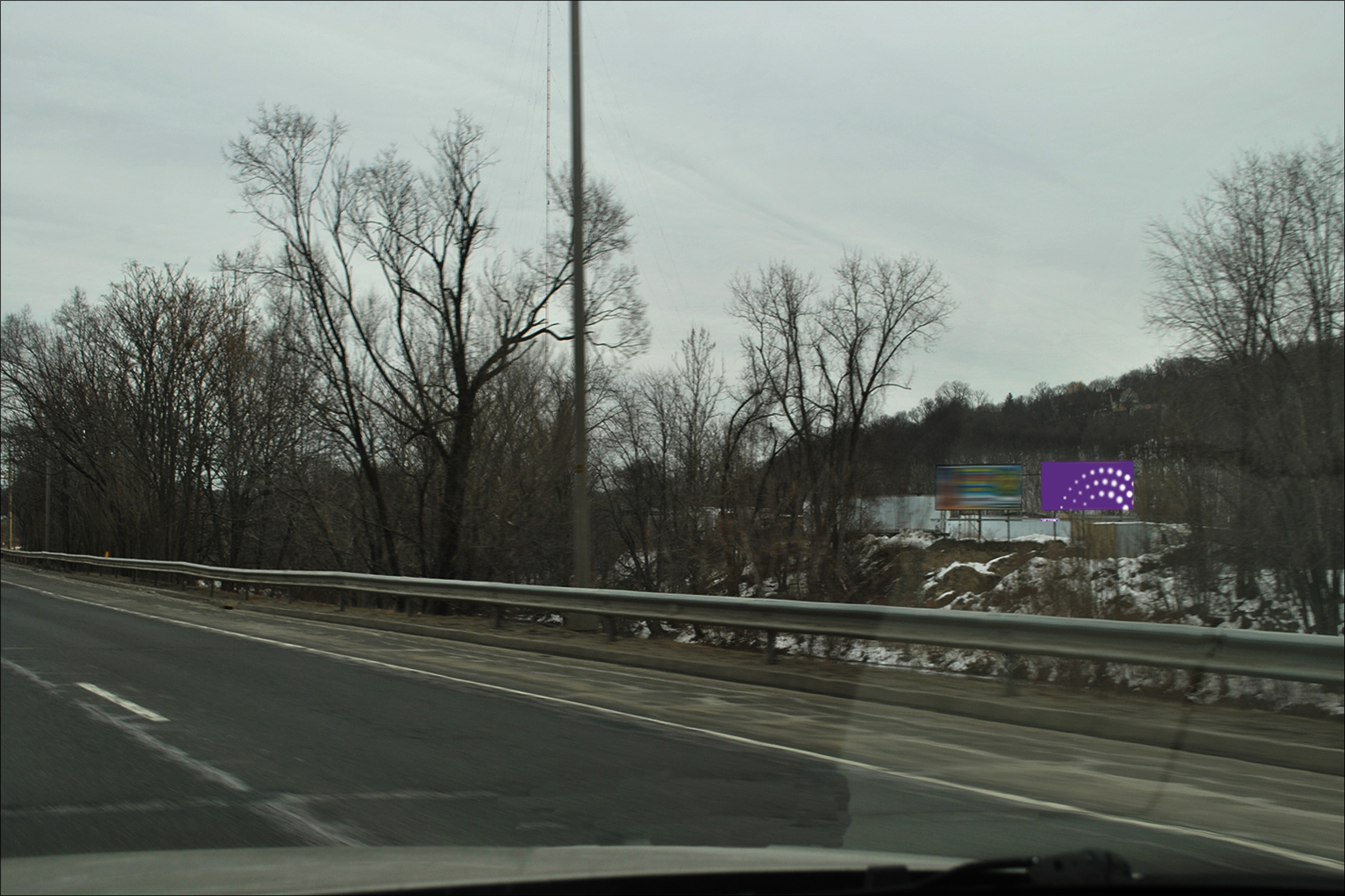 Rt 8 0.75 mi N/O I-84 E/S