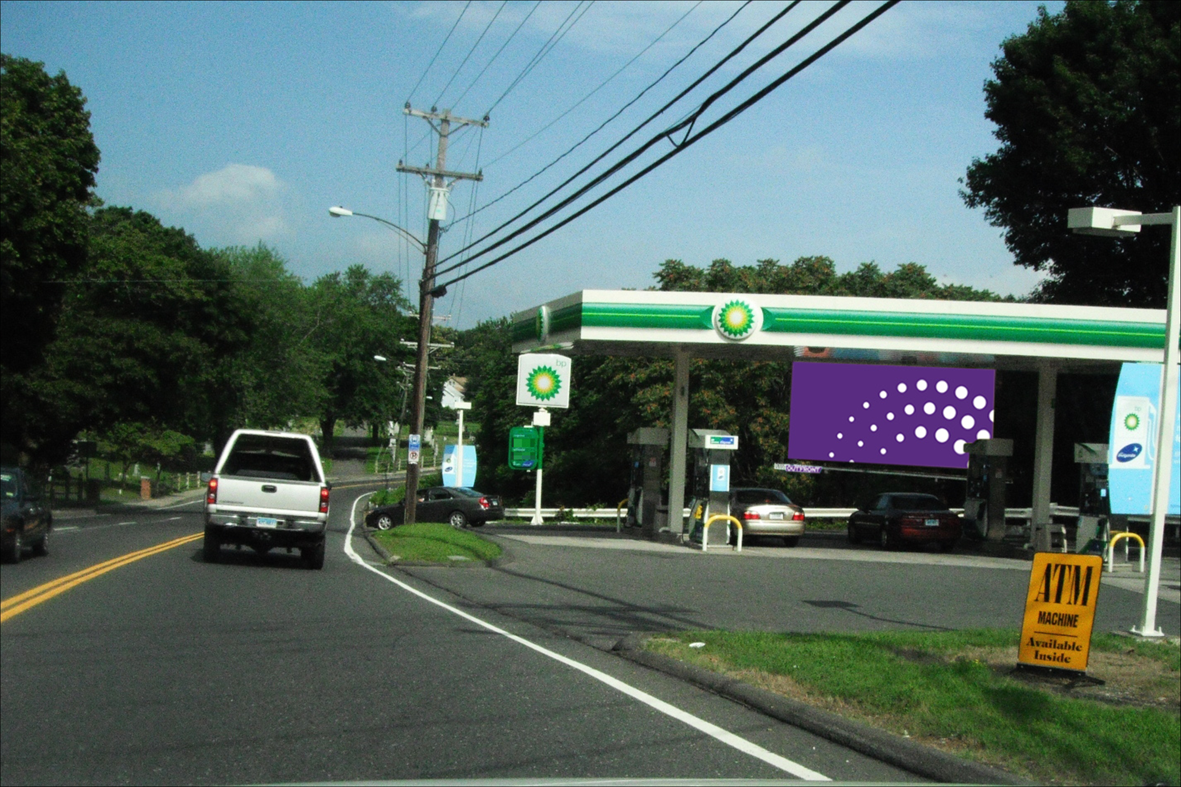 Hamilton Ave 300 ft N/O Pearl Lake Rd E/S