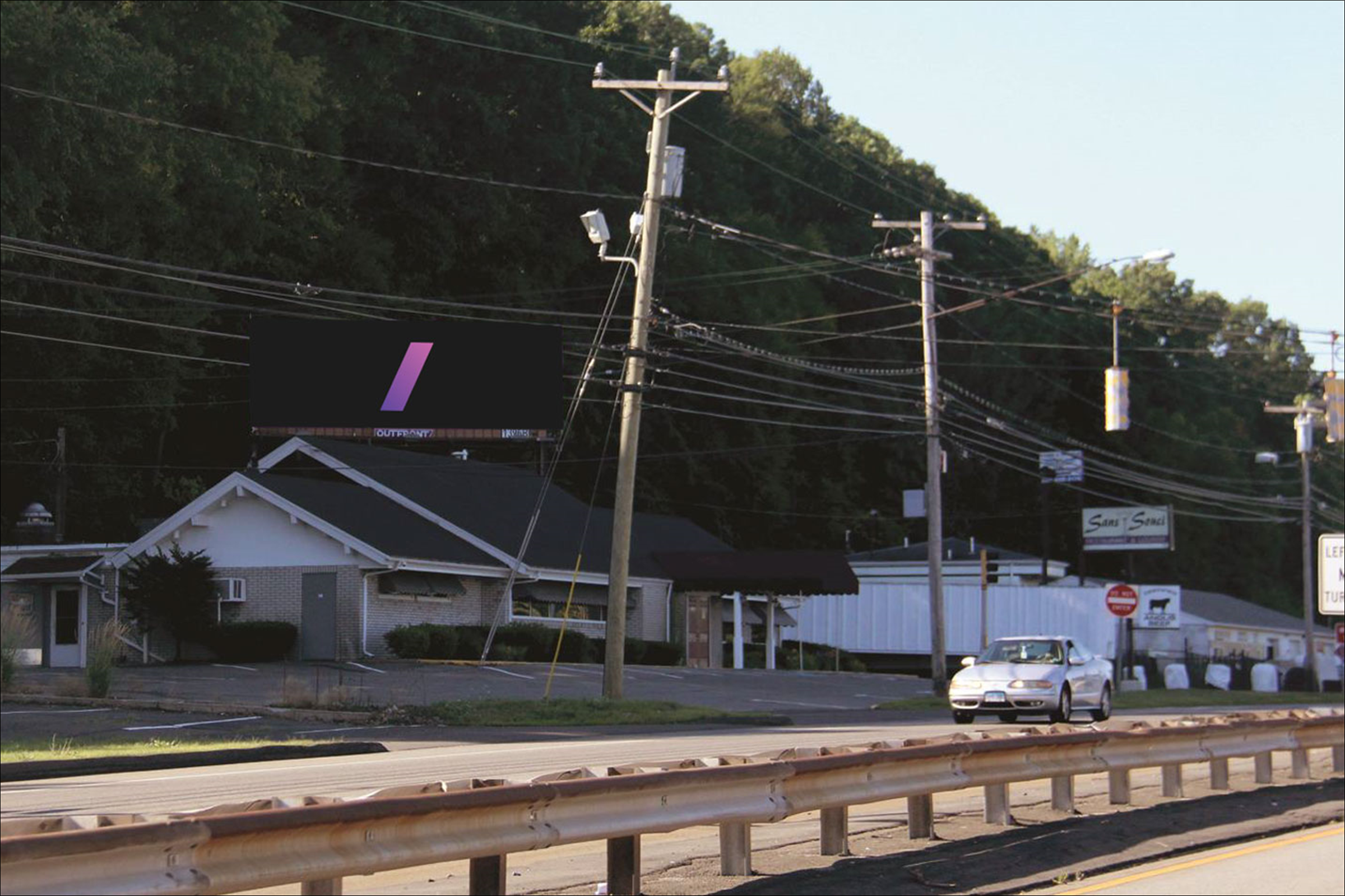 Berlin Tpk 2000 ft S/O No. Colony Rd E/S