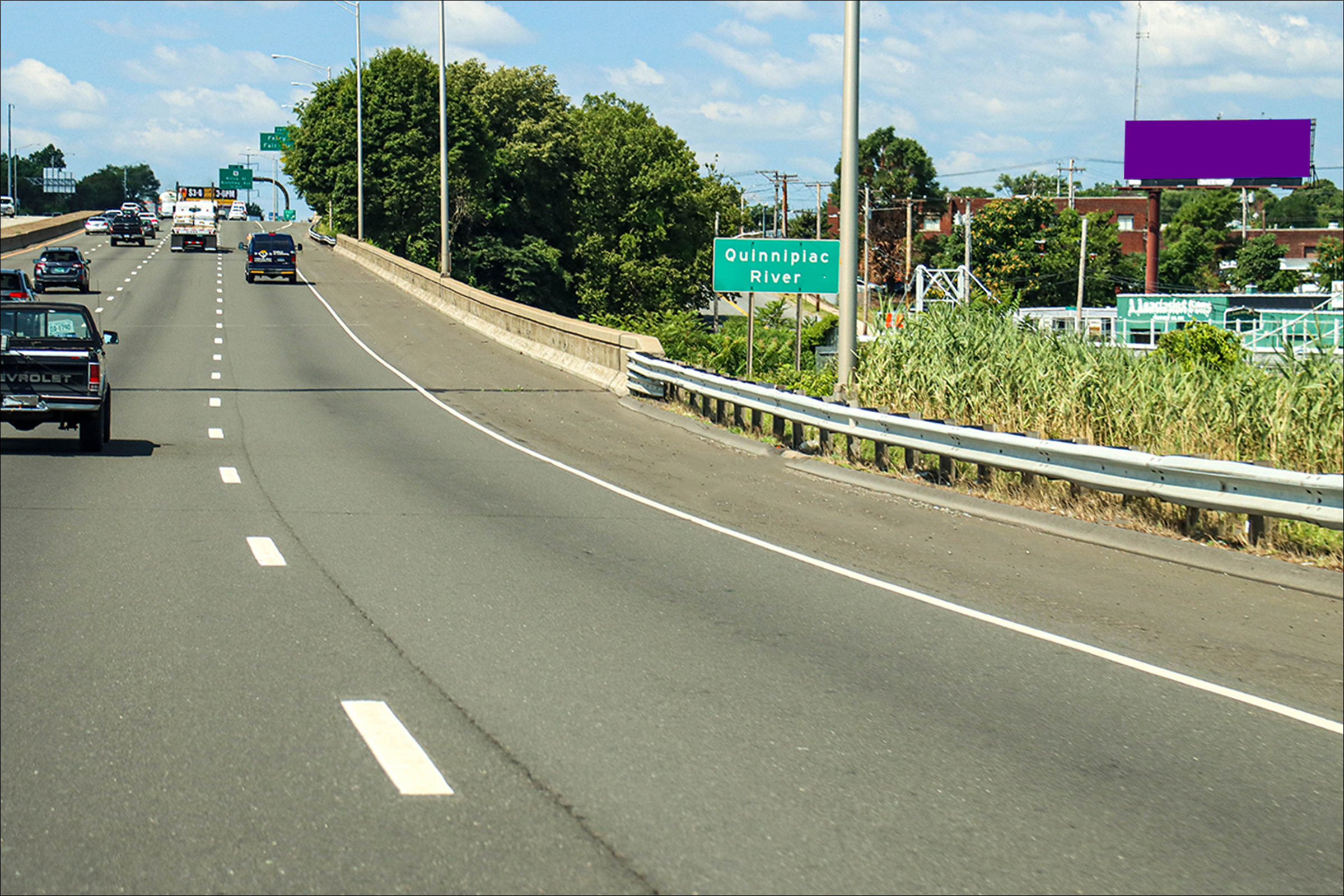 I-91 2000 ft S/O Middletown Ave W/S