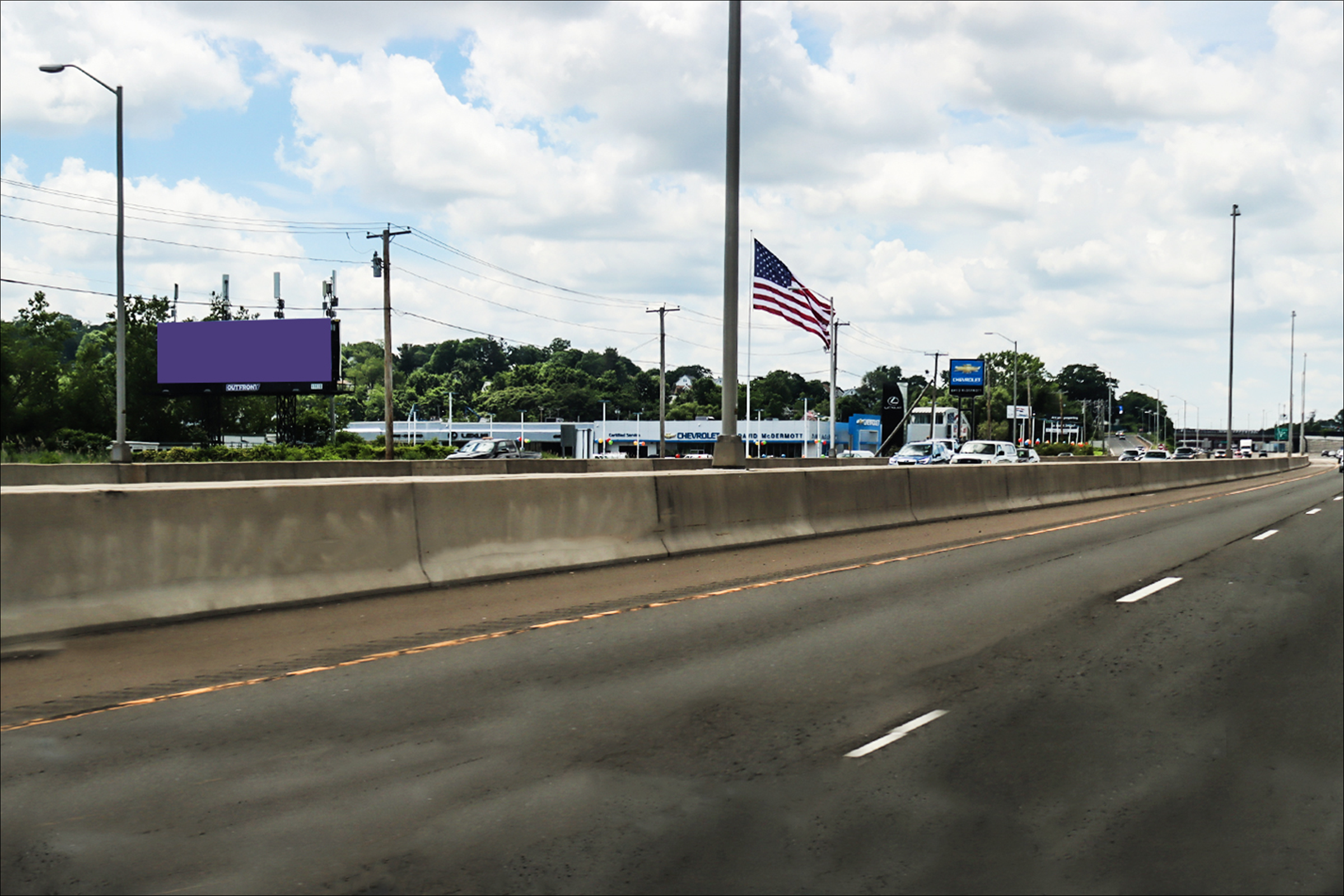 I-95 0.5 mi S/O Boston Post Rd (Rt 1) E/S