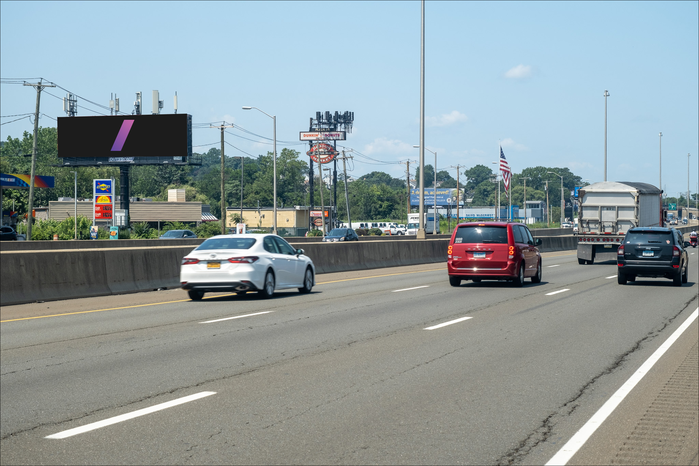 I-95 0.3 mi S/O Boston Post Rd (Rt 1) E/S