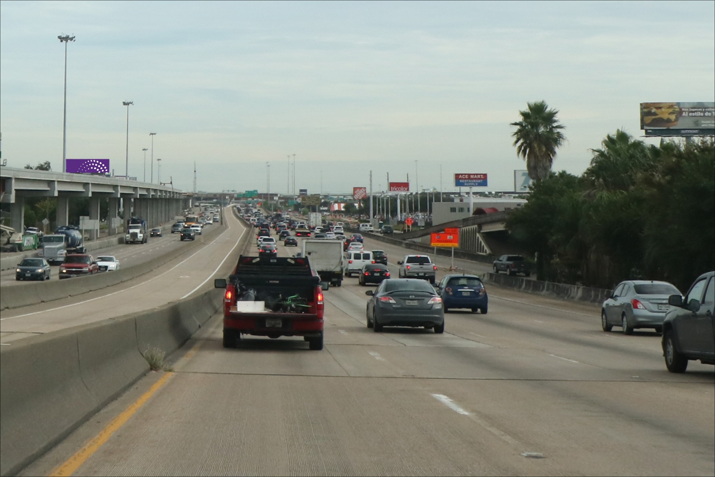 I-45S 1500.00 ft S/O Griggs E/S