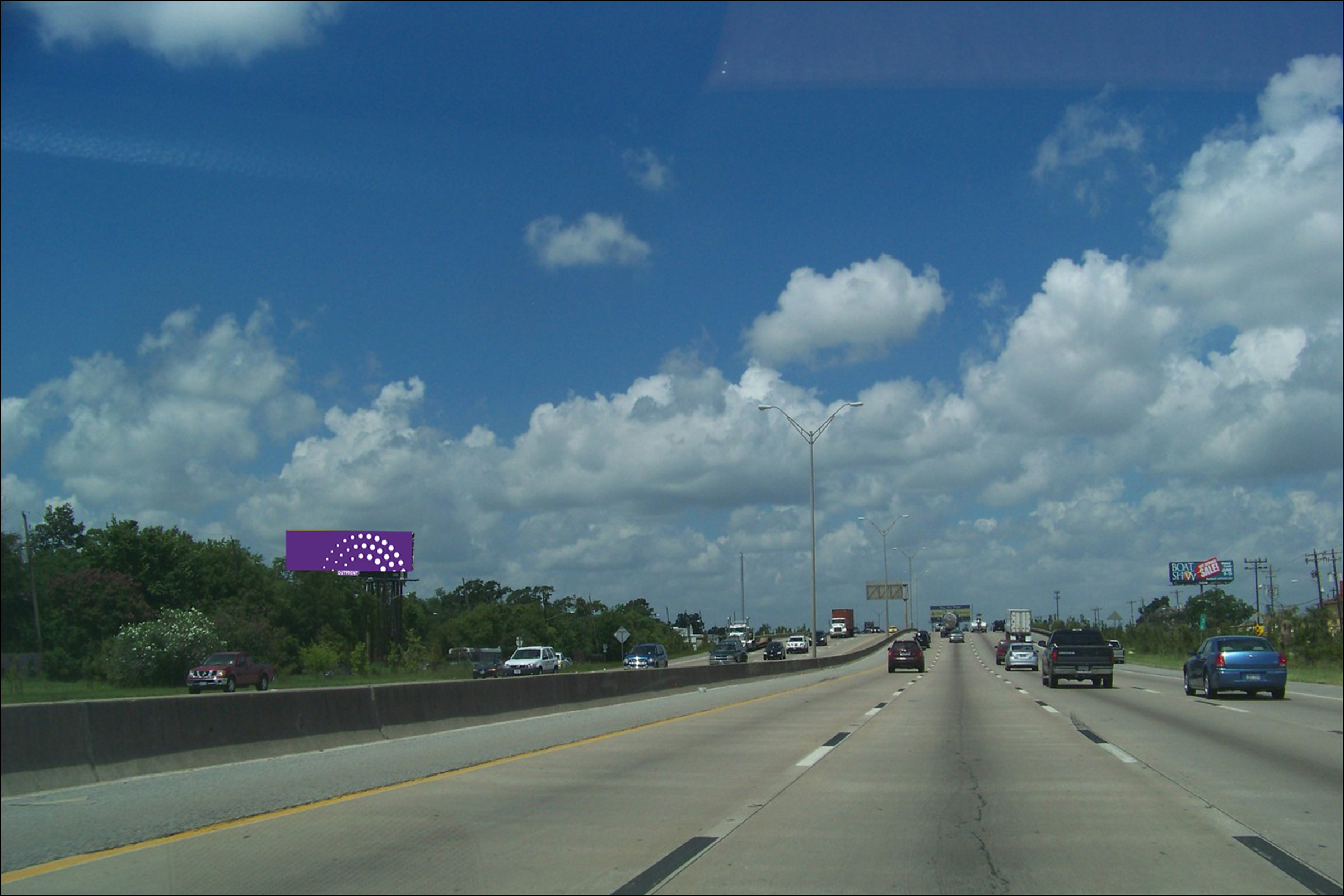 South Loop 610 E/O Calais S/S