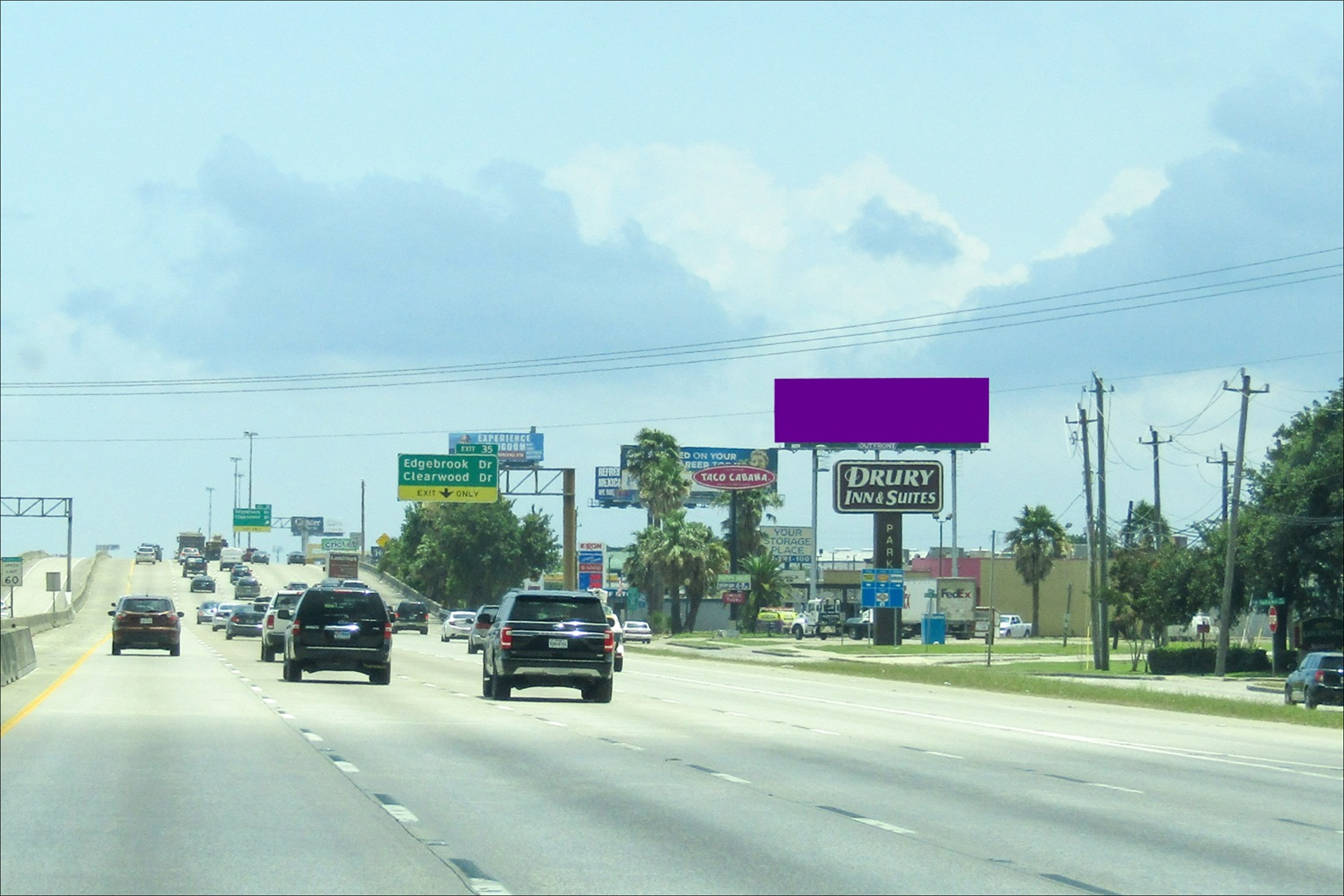 I-45S 400.00 ft N/O College W/S