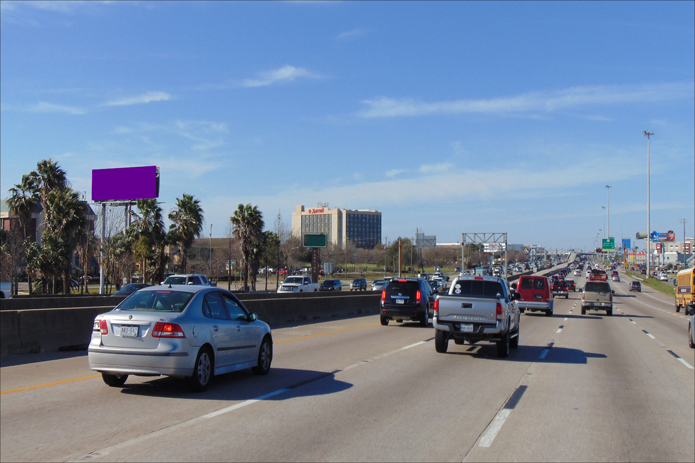 I-45S 400.00 ft N/O College W/S