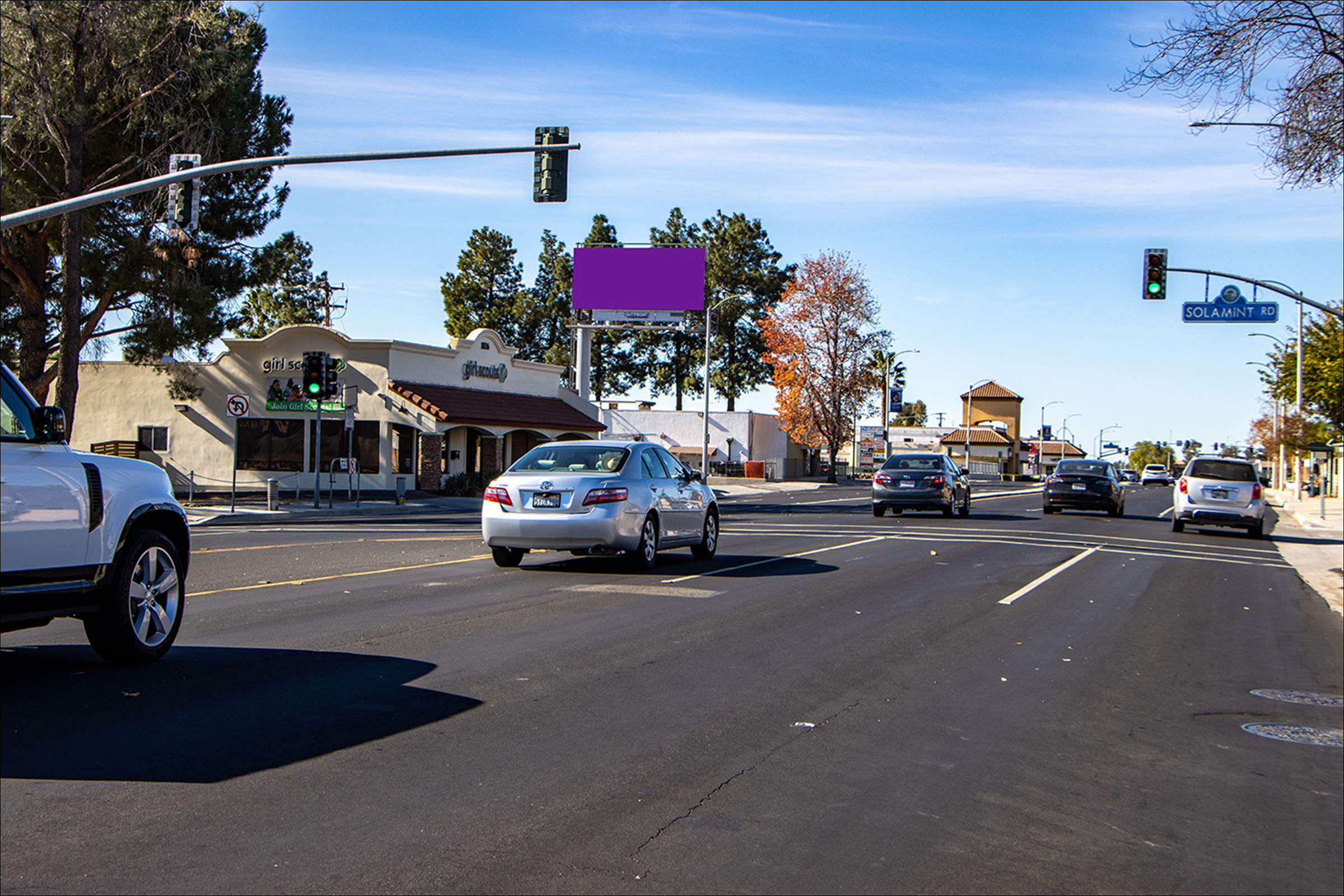 Soledad Cyn E/O Sierra Hwy S/S (10TP)