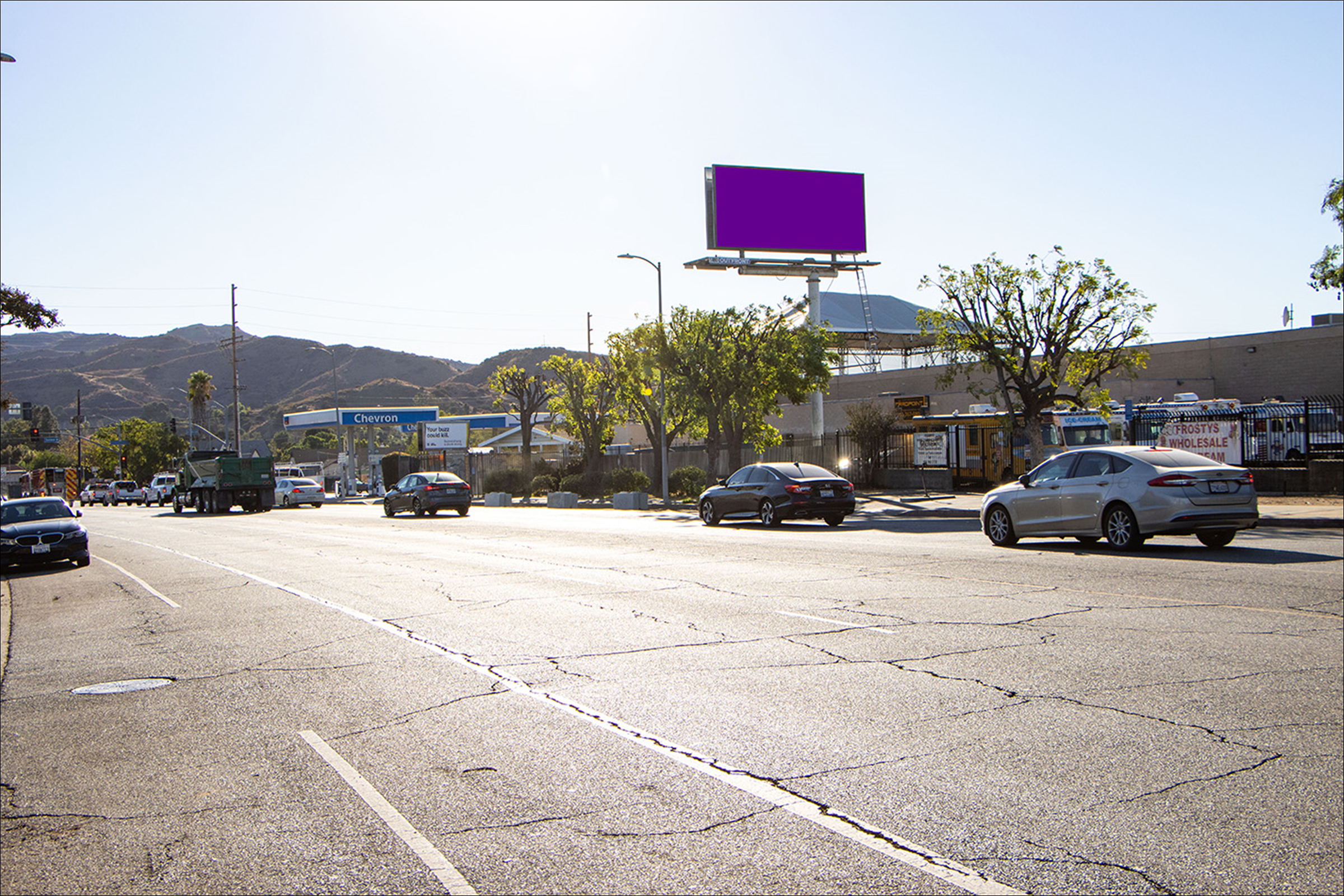 La Tuna Canyon S/L 135 W Sunland (TP)