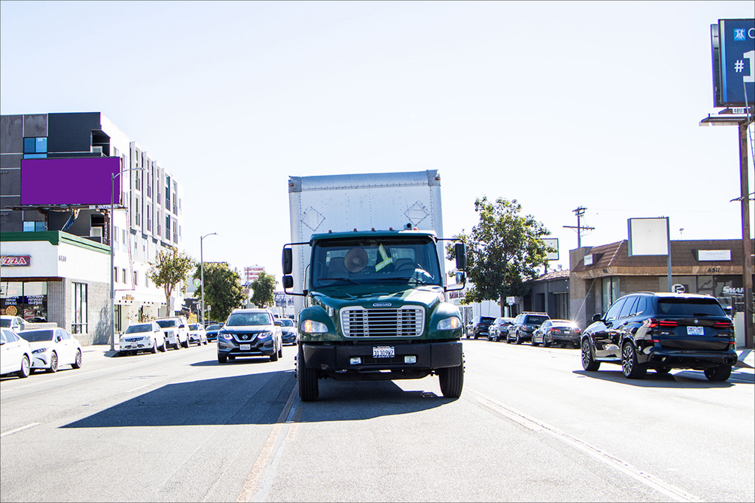 Lankershim E/L 150 S Kittridge (TP)