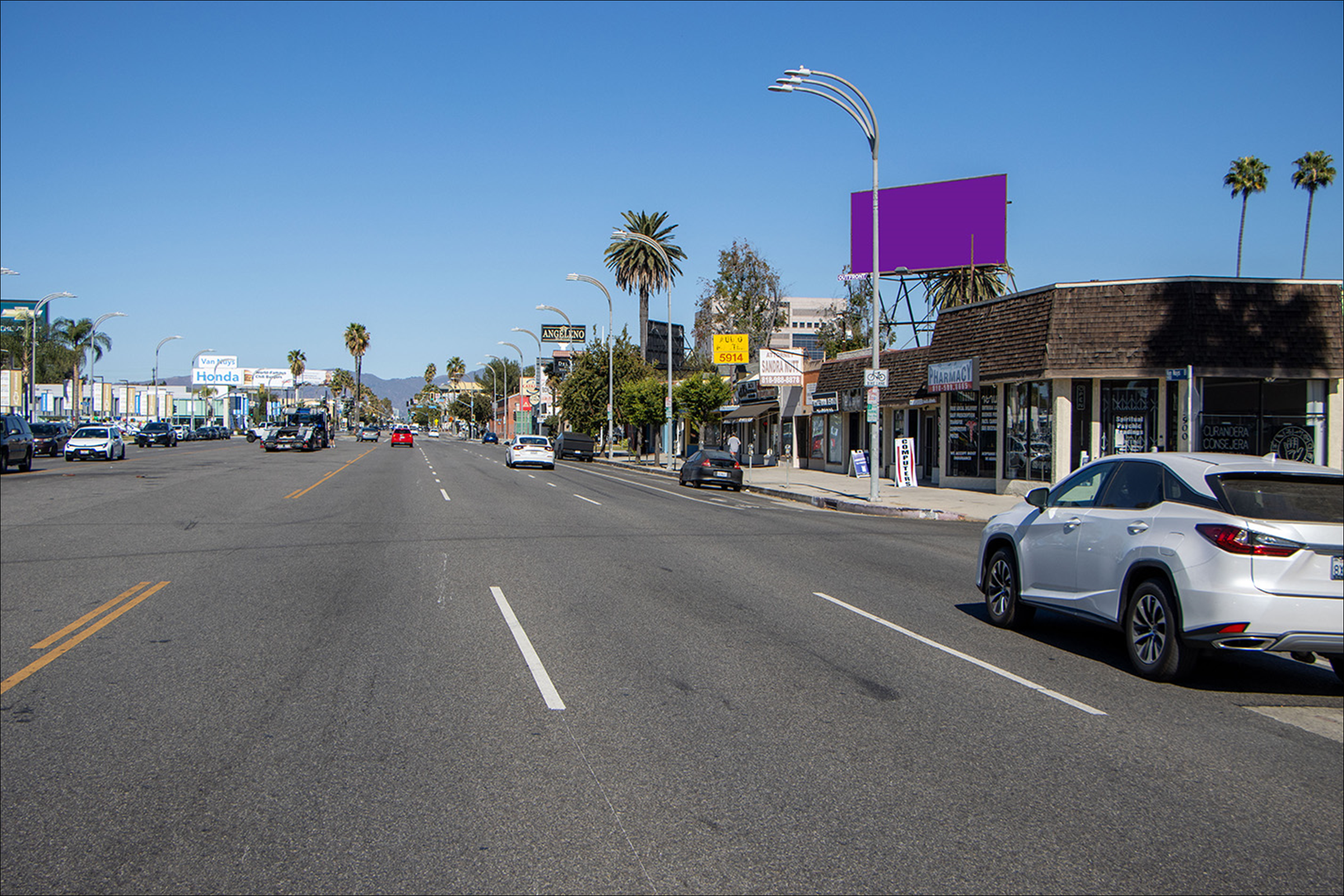 Van Nuys E/L 60 N Califa (TP)