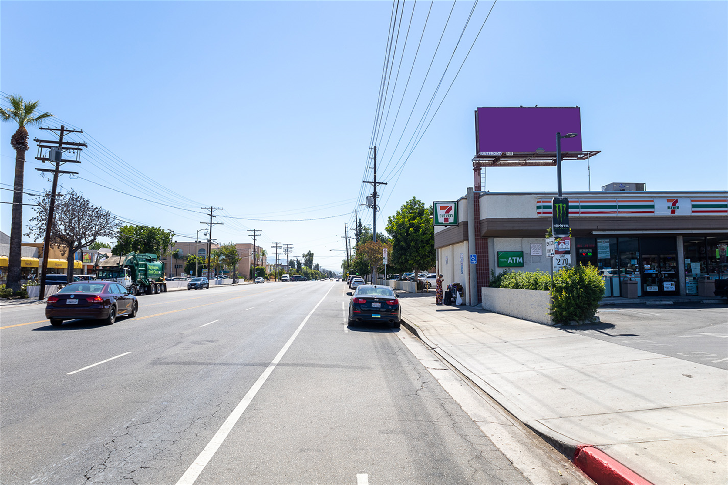 Burbank S/L 120 E Whitsett (TP)