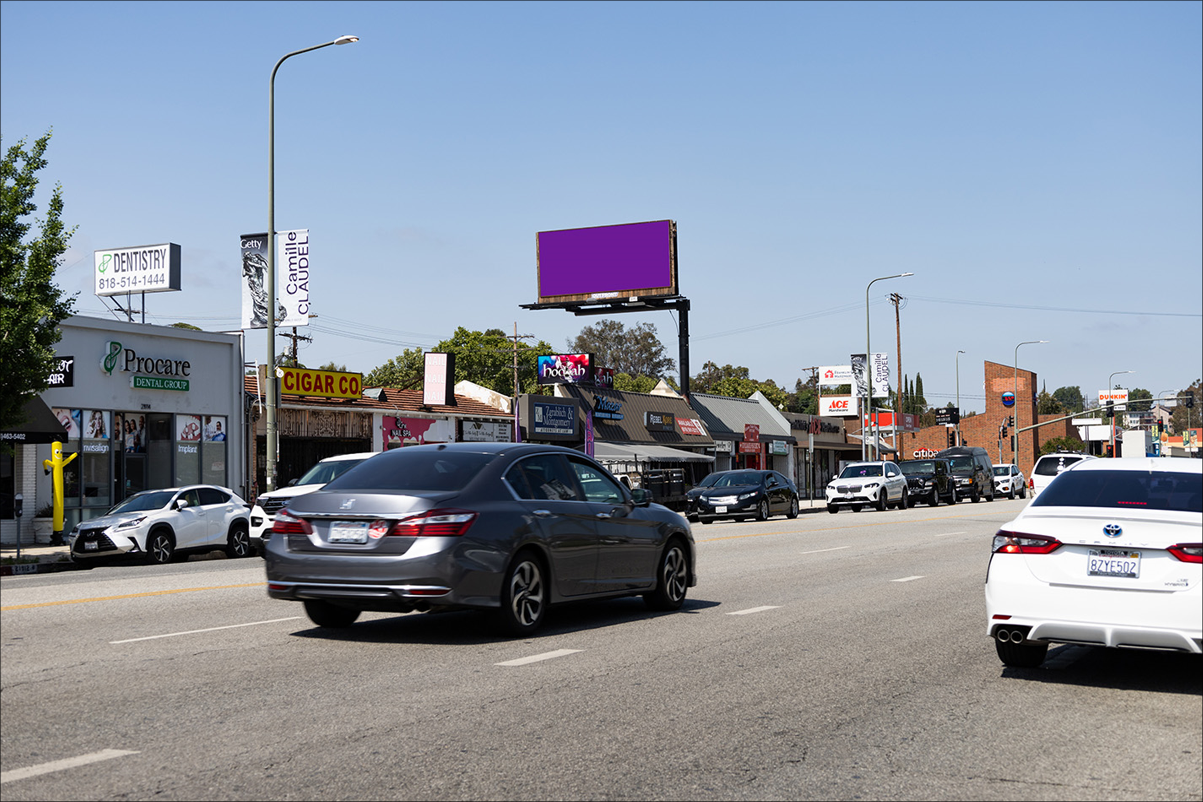 Ventura S/L 230 E Topanga Cyn (12TP)