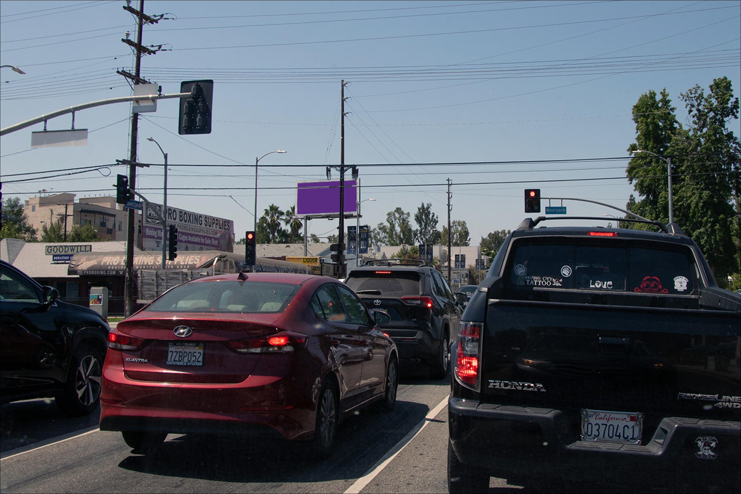 Laurel Canyon W/L 120 N Moorpark (TP)