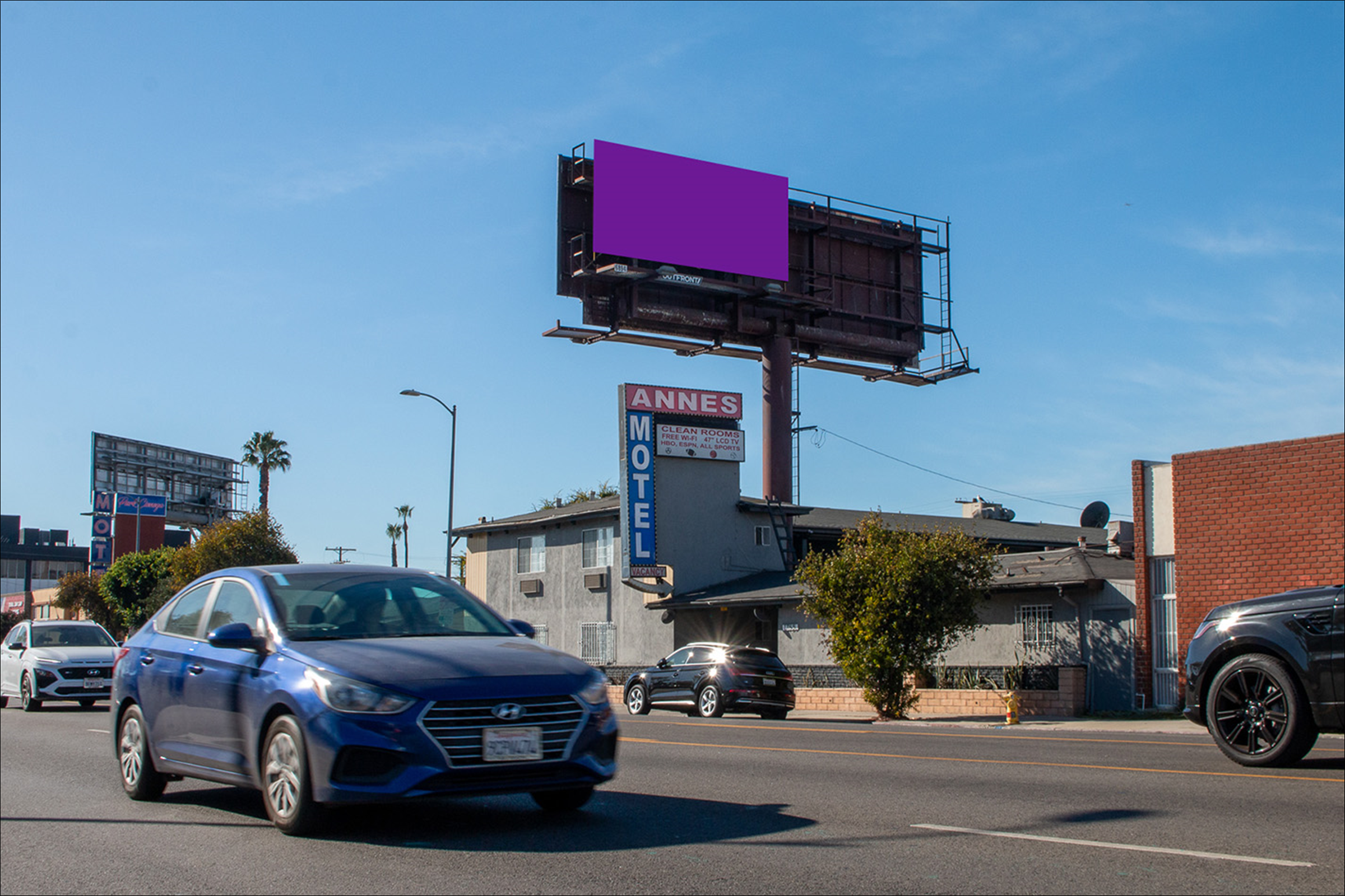 La Cienega W/L N/O 18Th St W/S (TP)