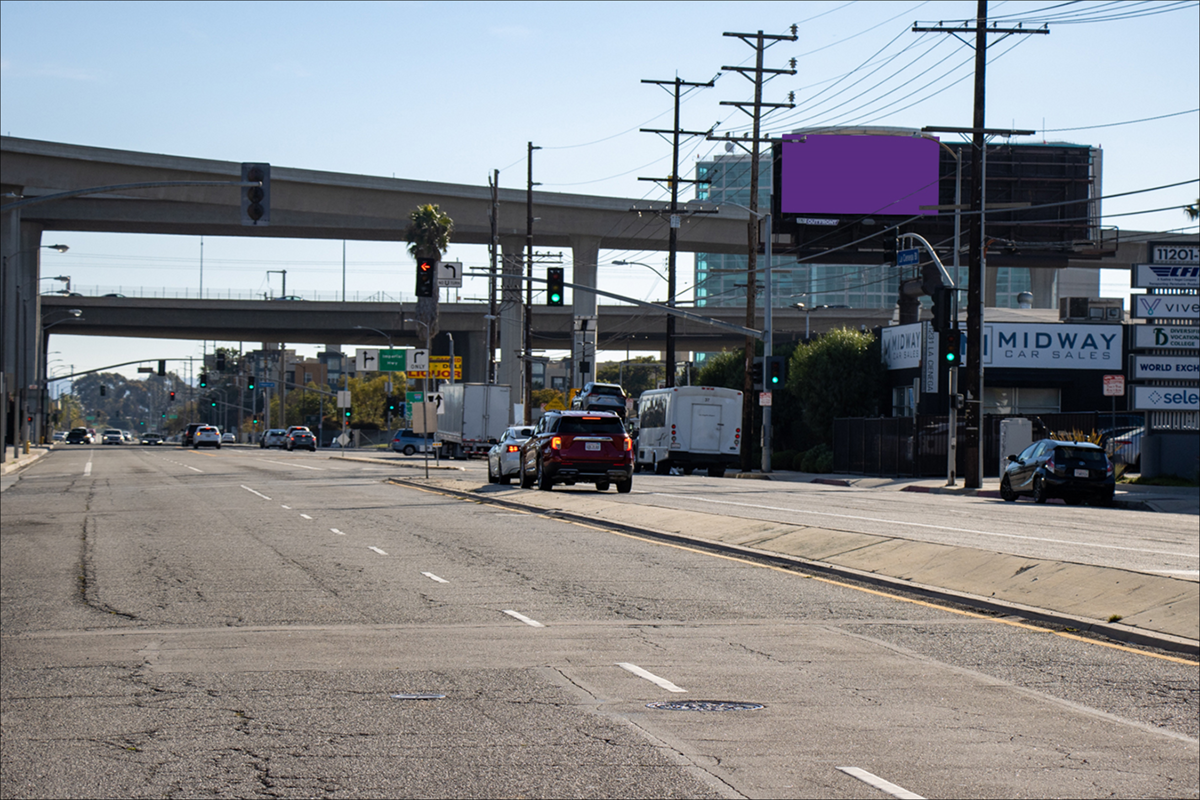 La Cienega W/L 400 S 111Th (TP)