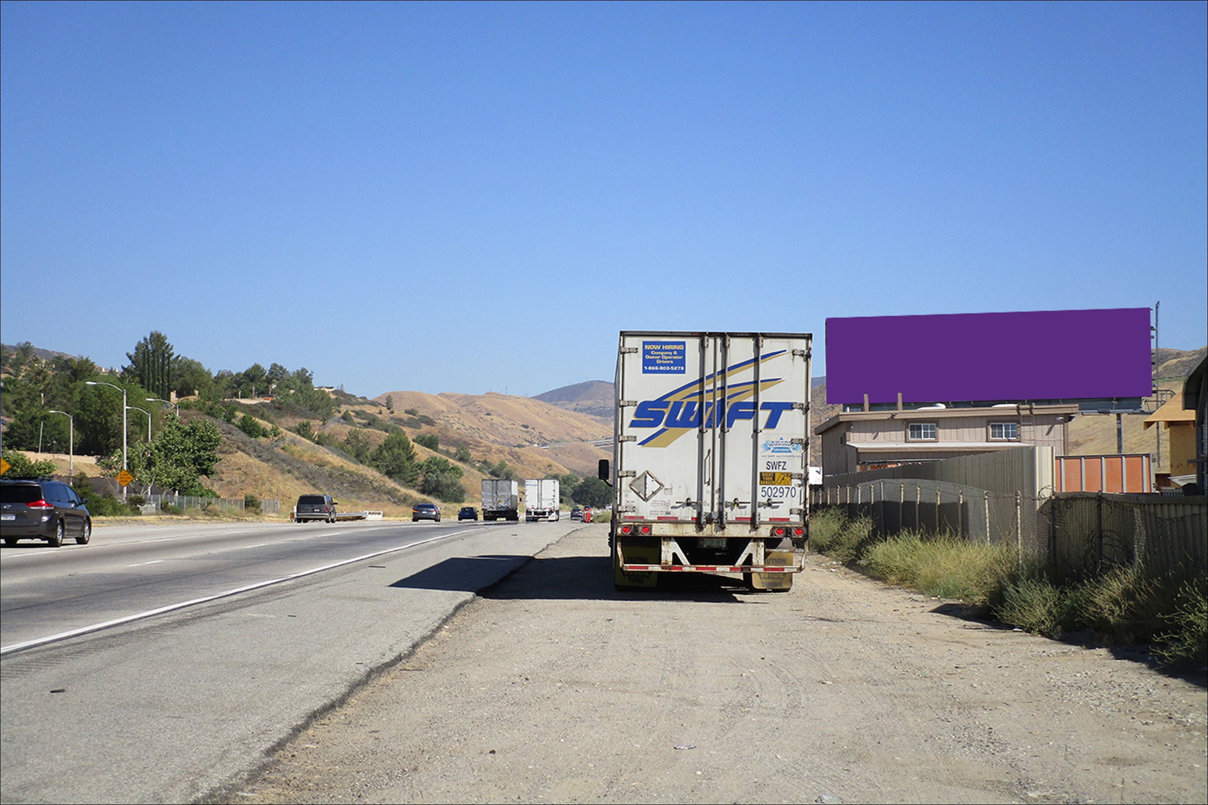 Golden State Fwy (I-5) .70 mi E/L N/O Lake Hughes