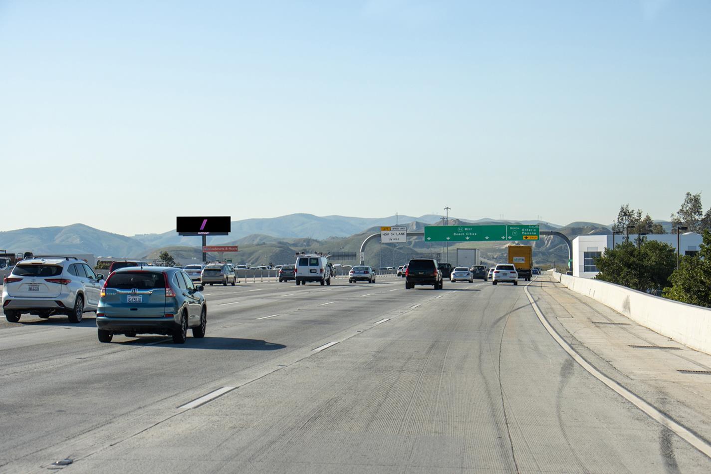 Riverside Fwy S/L E/O Highway 71
