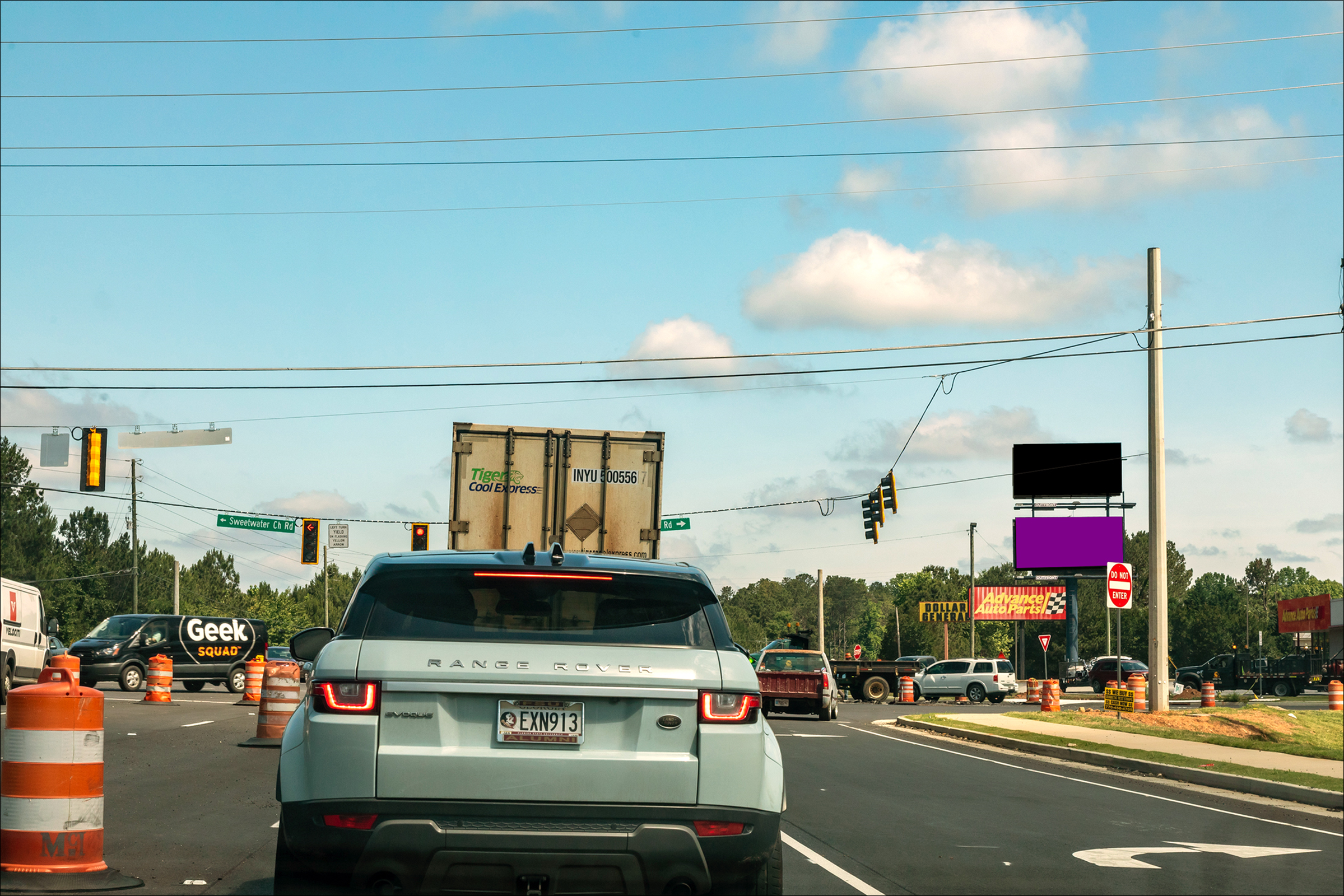 Hwy 92 N/O Brownsville Rd E/S