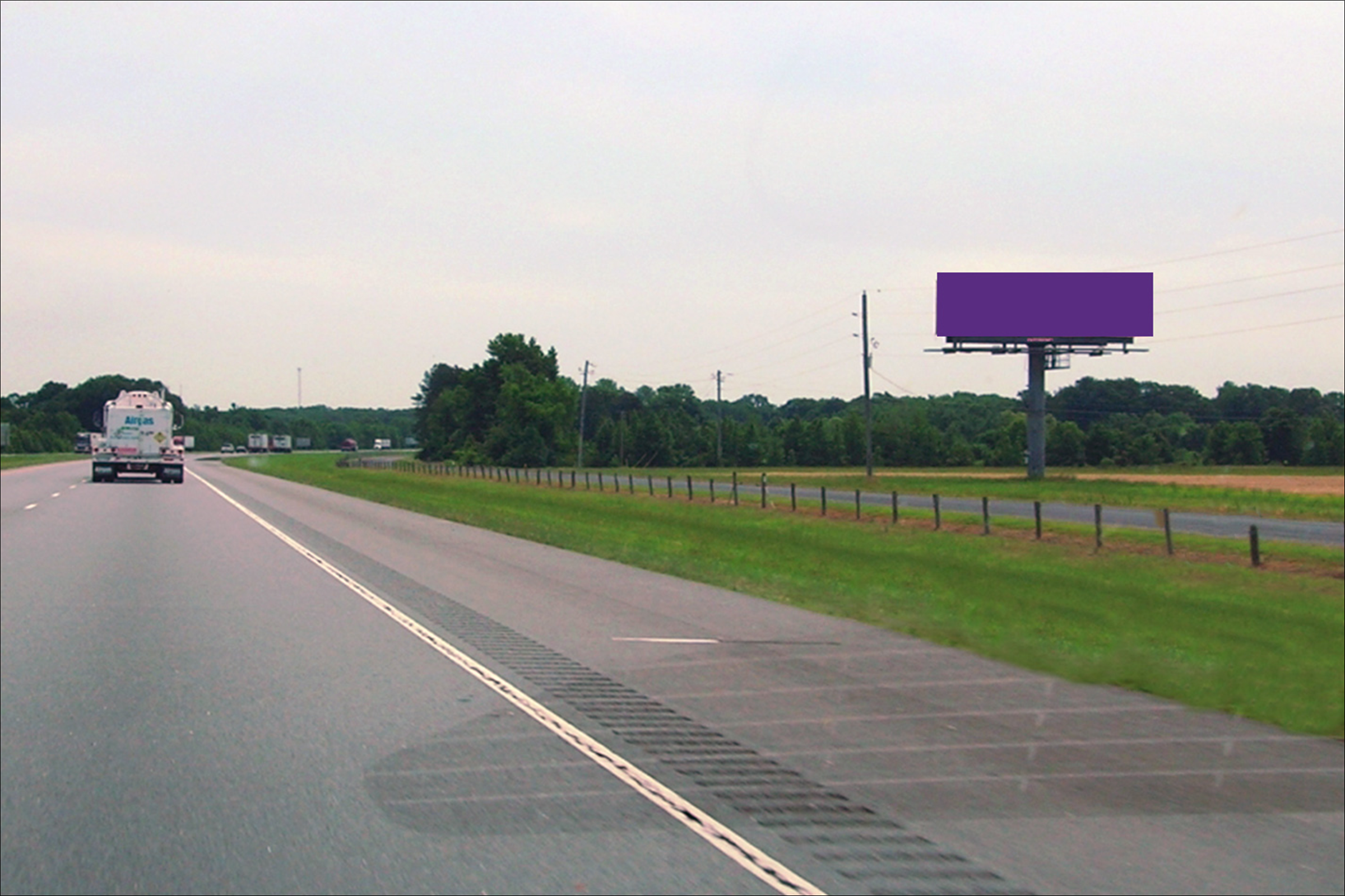 S/S I-40, .9E AR 31-LONOKE EXIT*