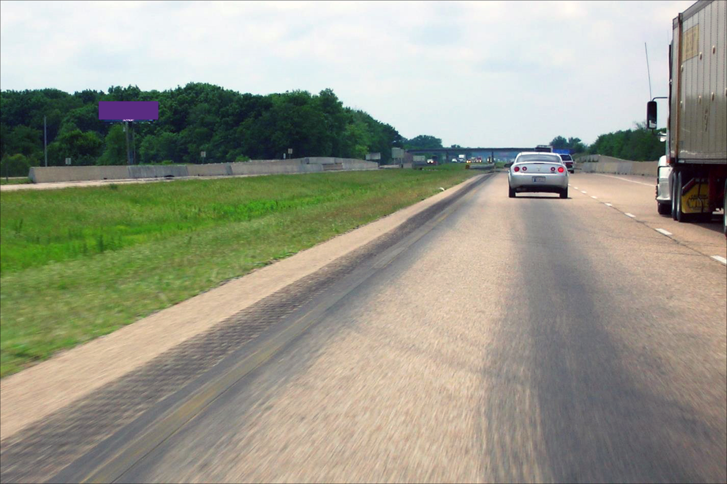 S/S I-40, . 2 W AIRPORT RD