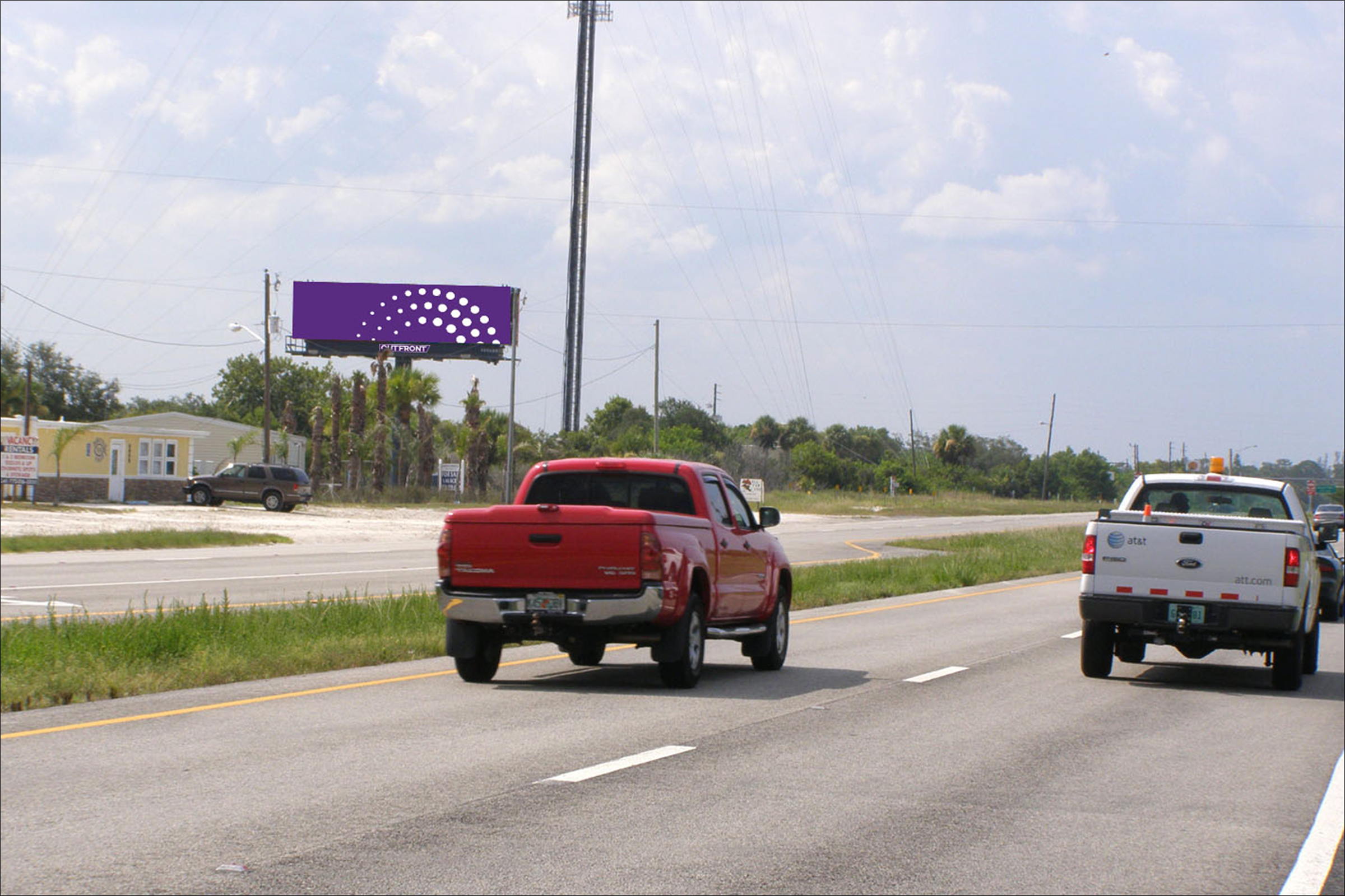 US 1 1056.00 ft S/O King Highway W/S