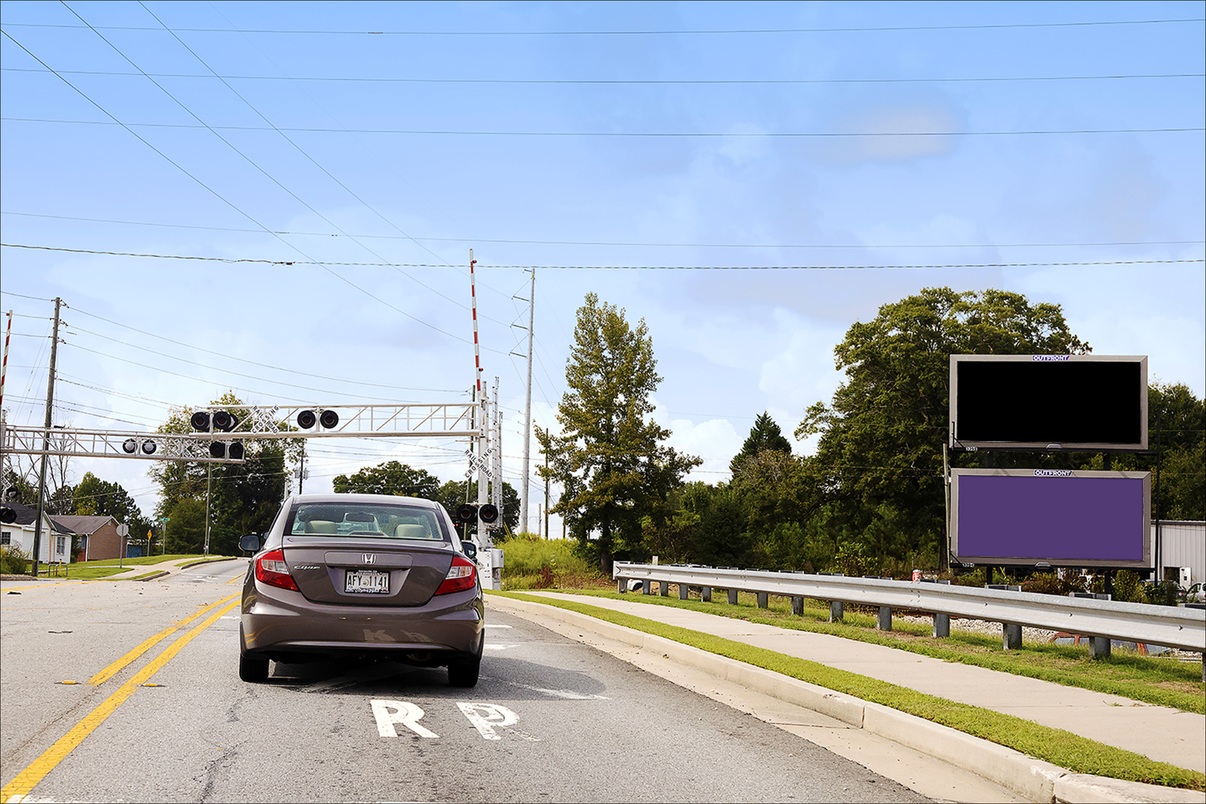 Arcado Rd & Luxomni Rd E/S
