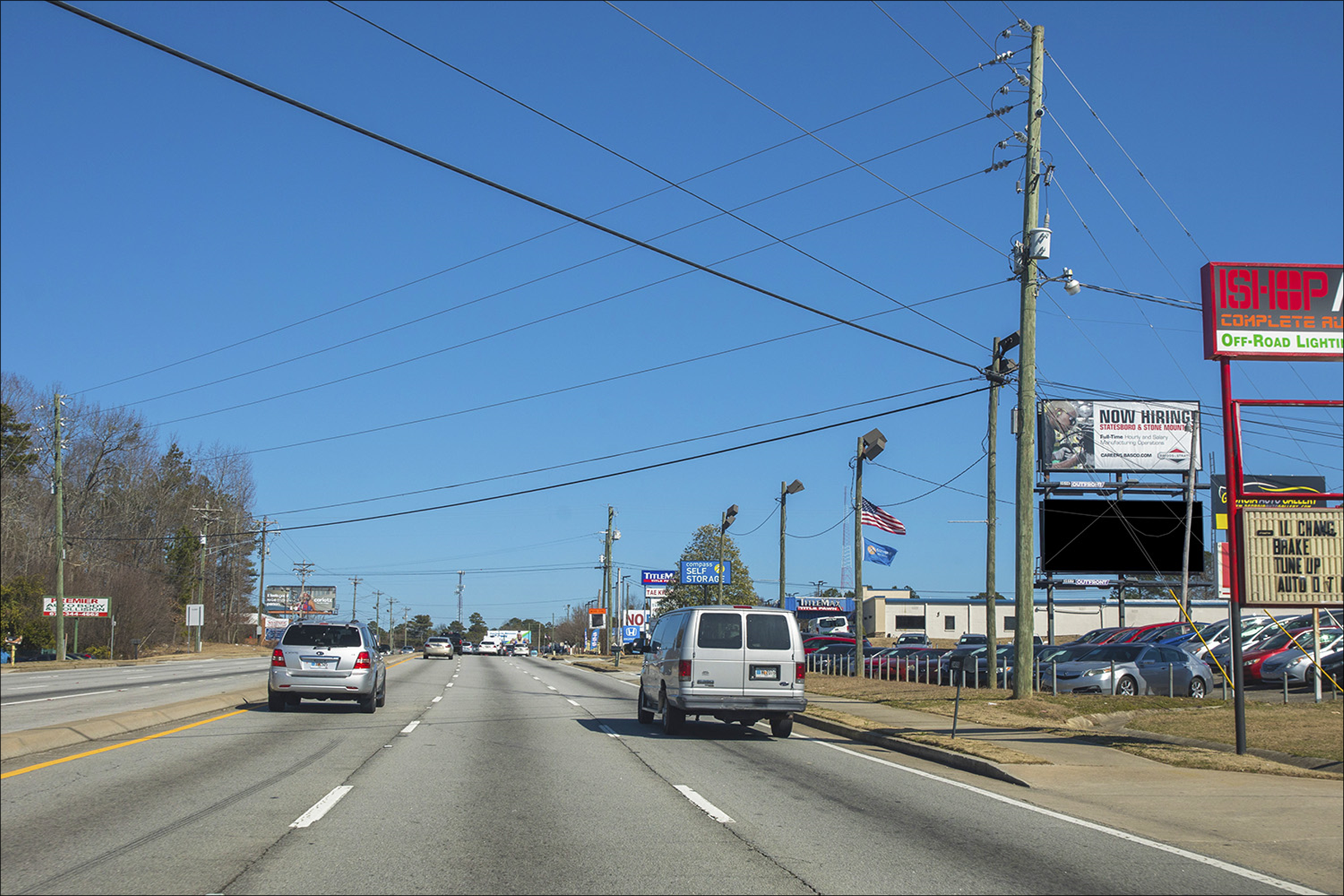 Stone Mtn Hwy W/O Westside Ct S/S