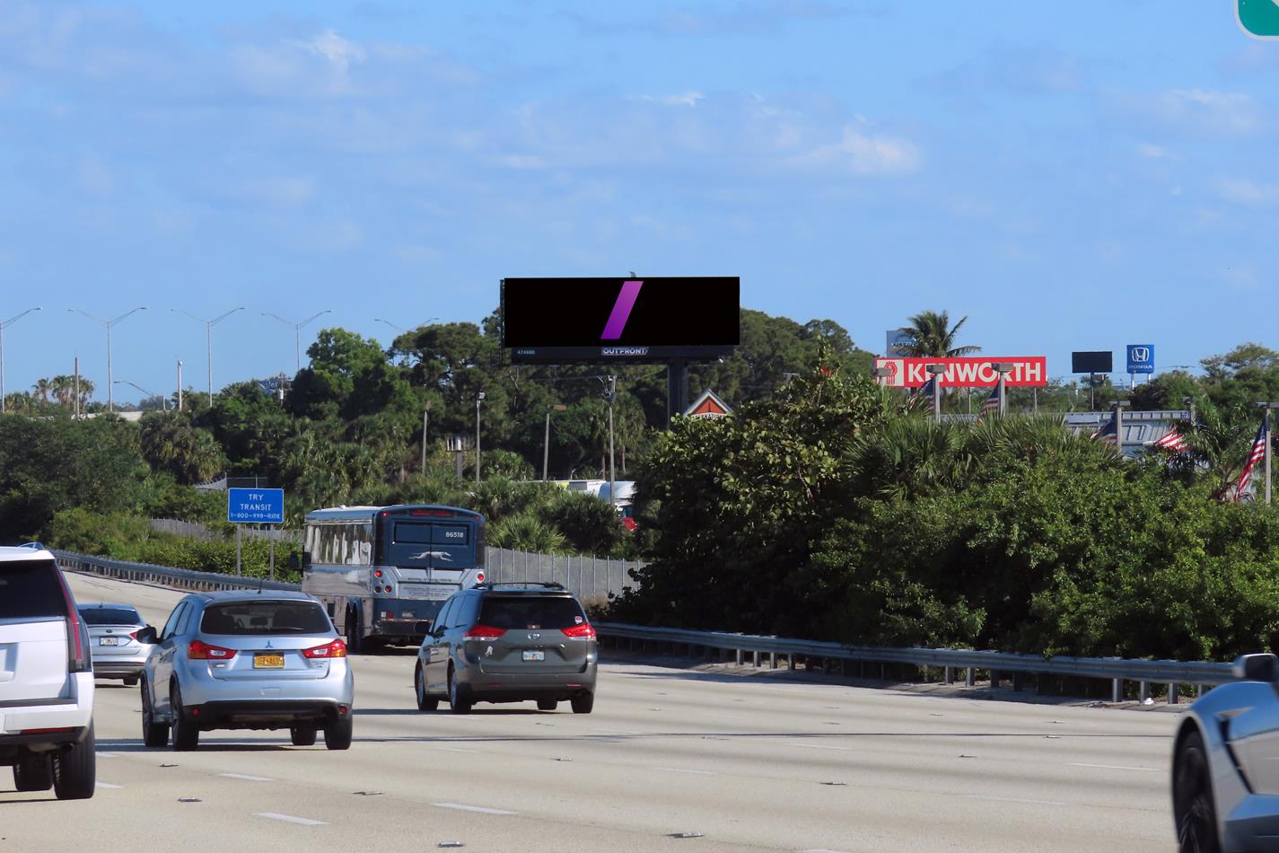 I-95 2640.00 ft S/O Blue Heron Blvd E/S
