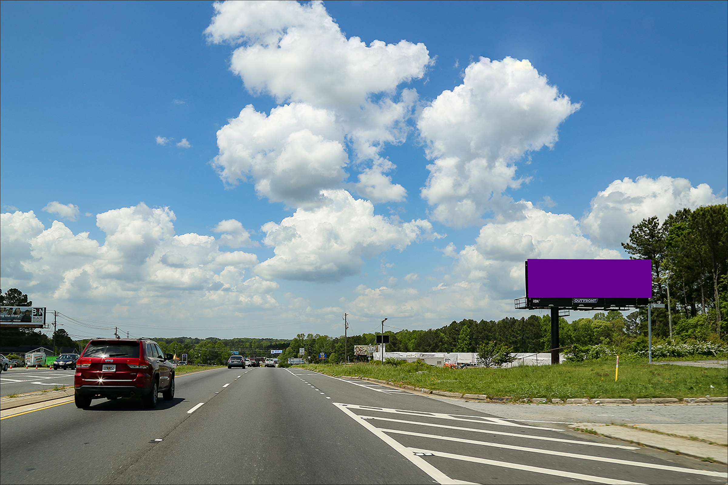 N Cobb Pkwy 0.42 mi N/O McCollum Pkwy E/S