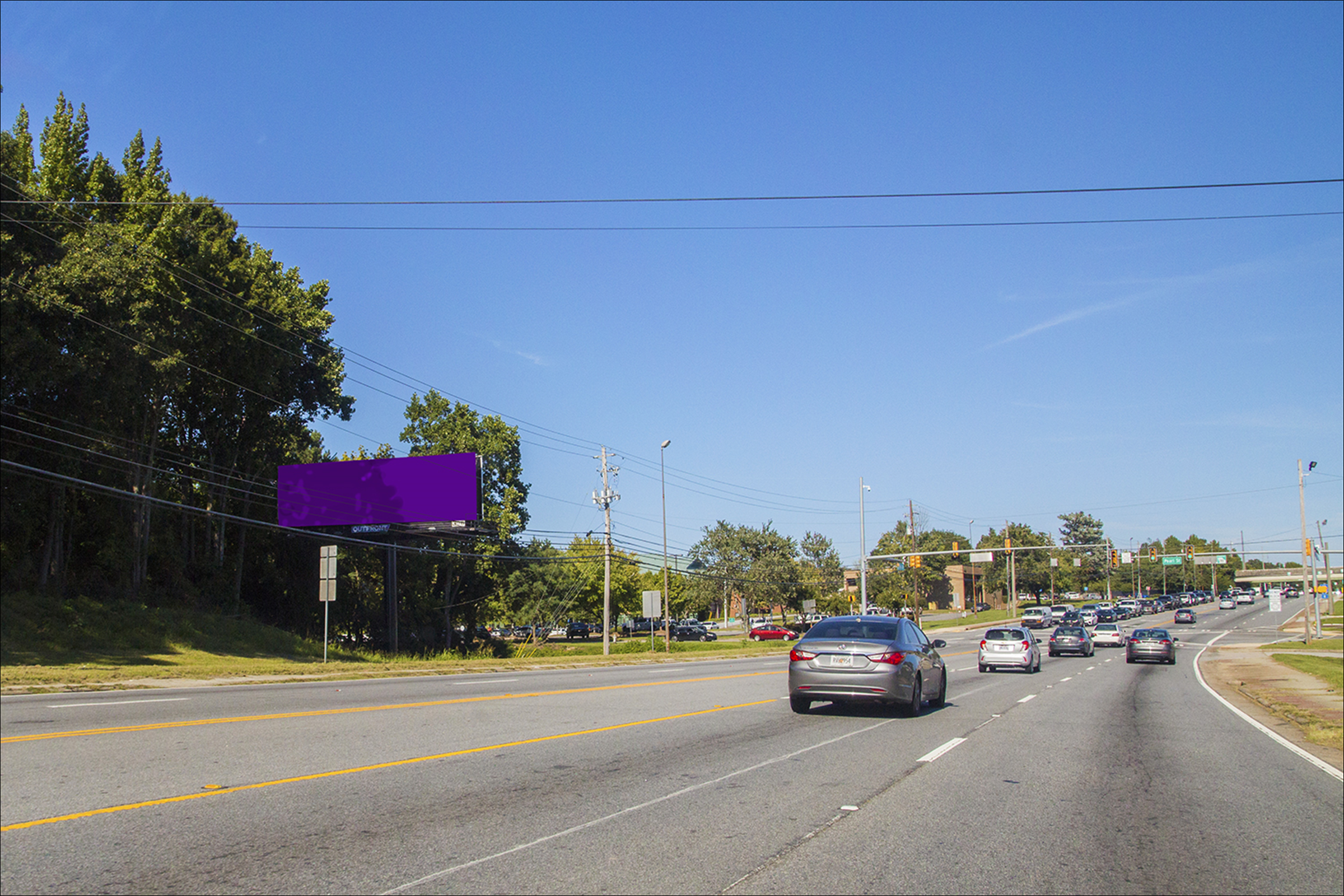 S Cobb Dr 75 ft S/O Pearl St W/S